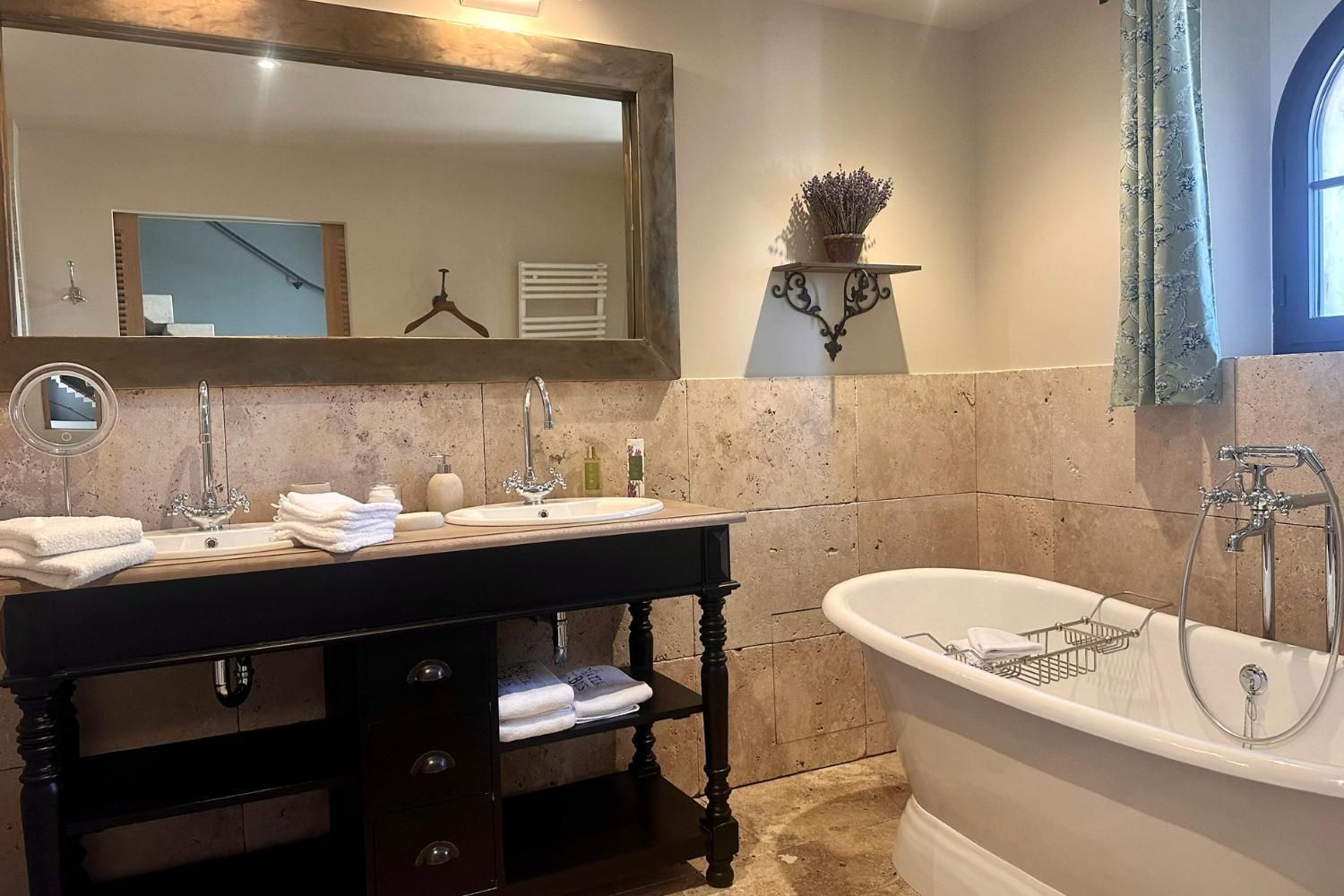 Suite with Garden View