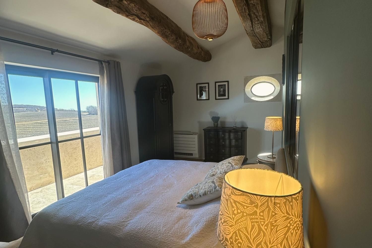 Suite with Mountain View
