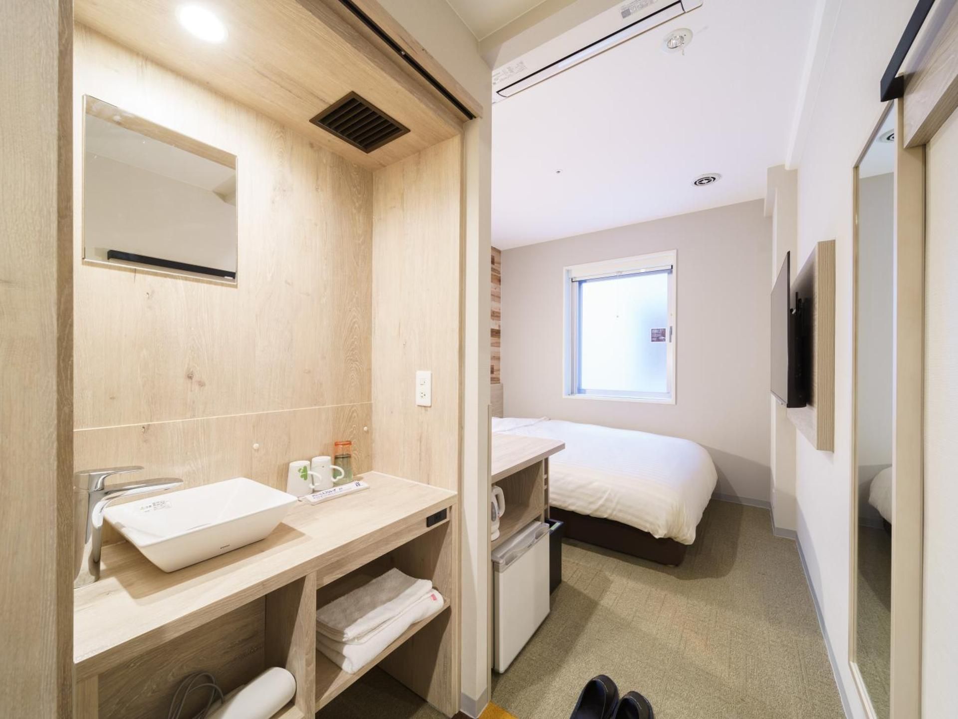 Superior Single Room with Shower