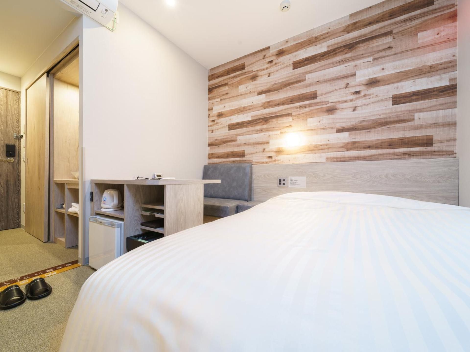 Superior Single Room with Shower