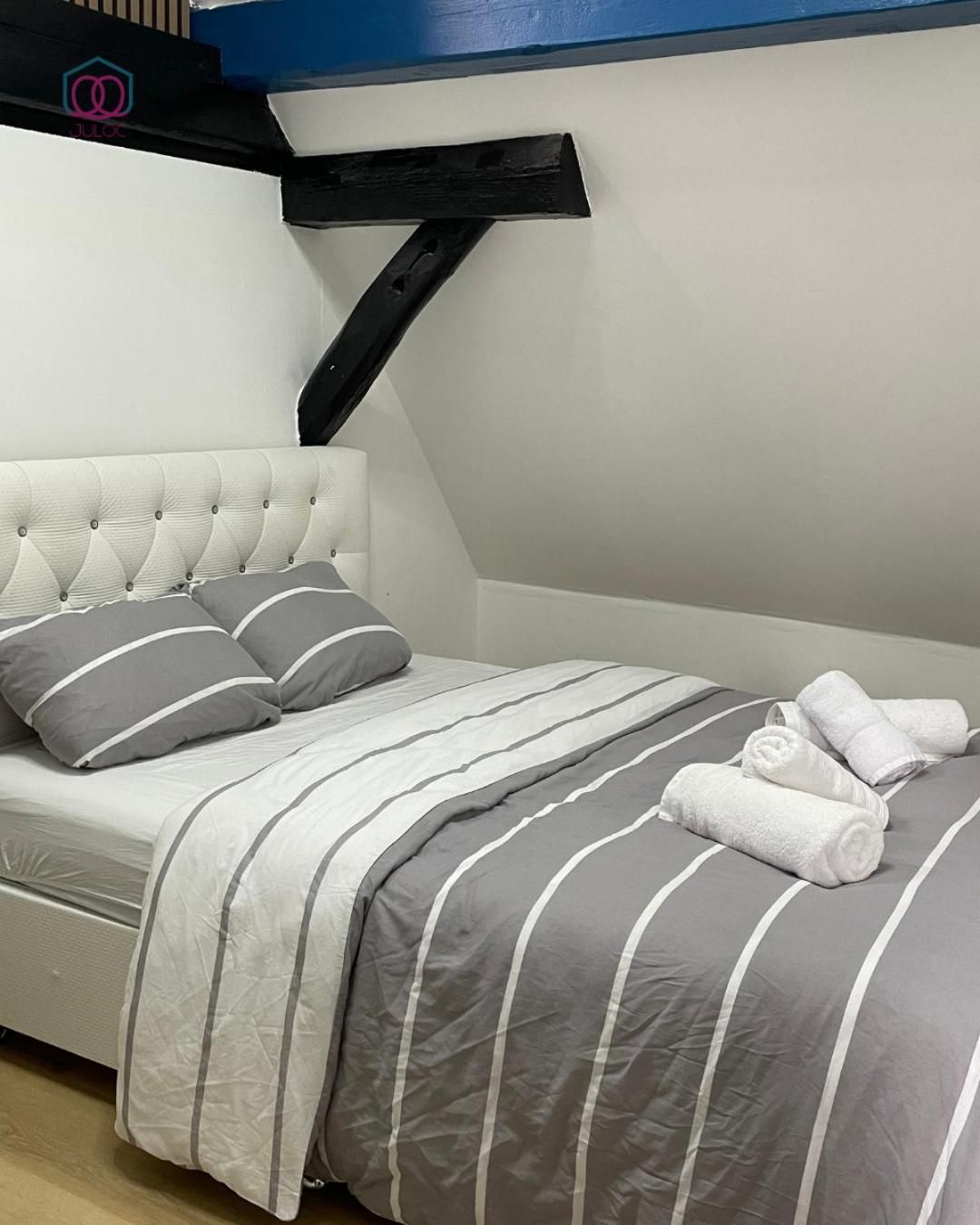 Suite Apartment
