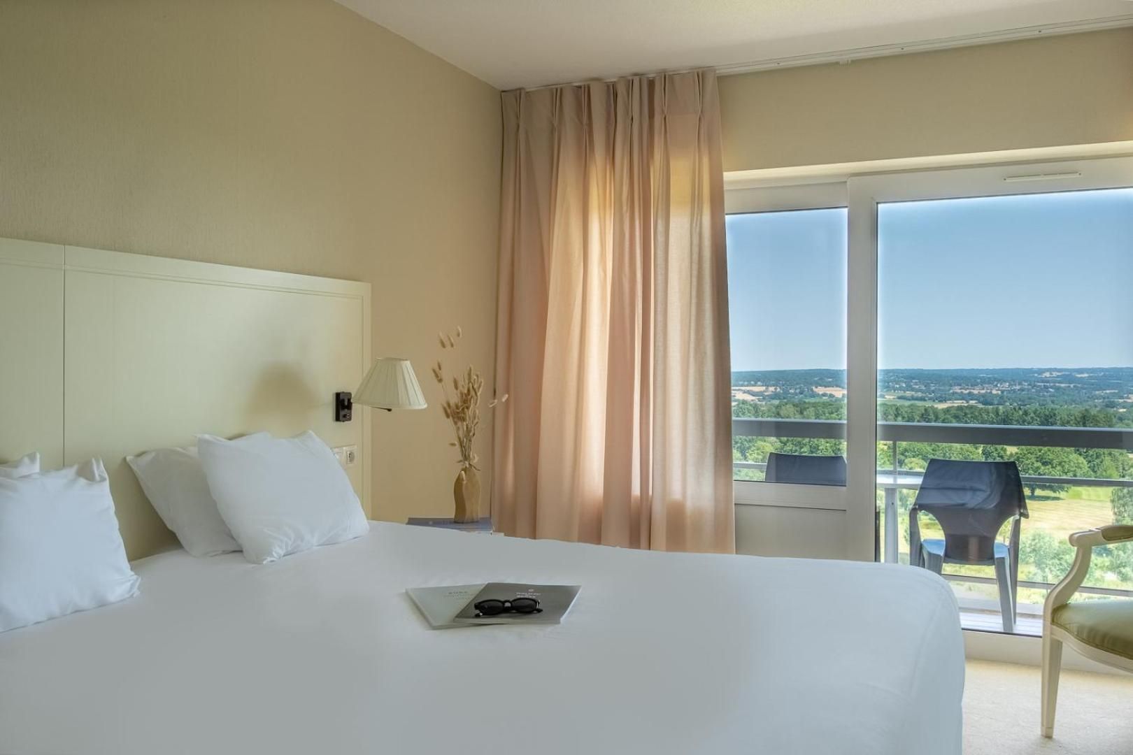 Prestige Room