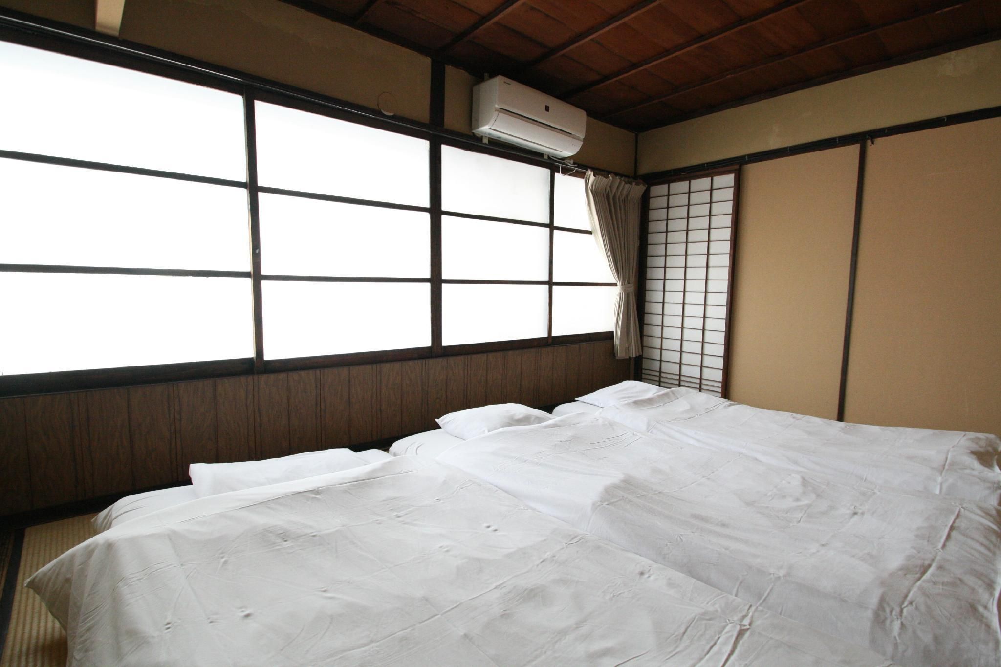 Japanese Style - 3 Persons