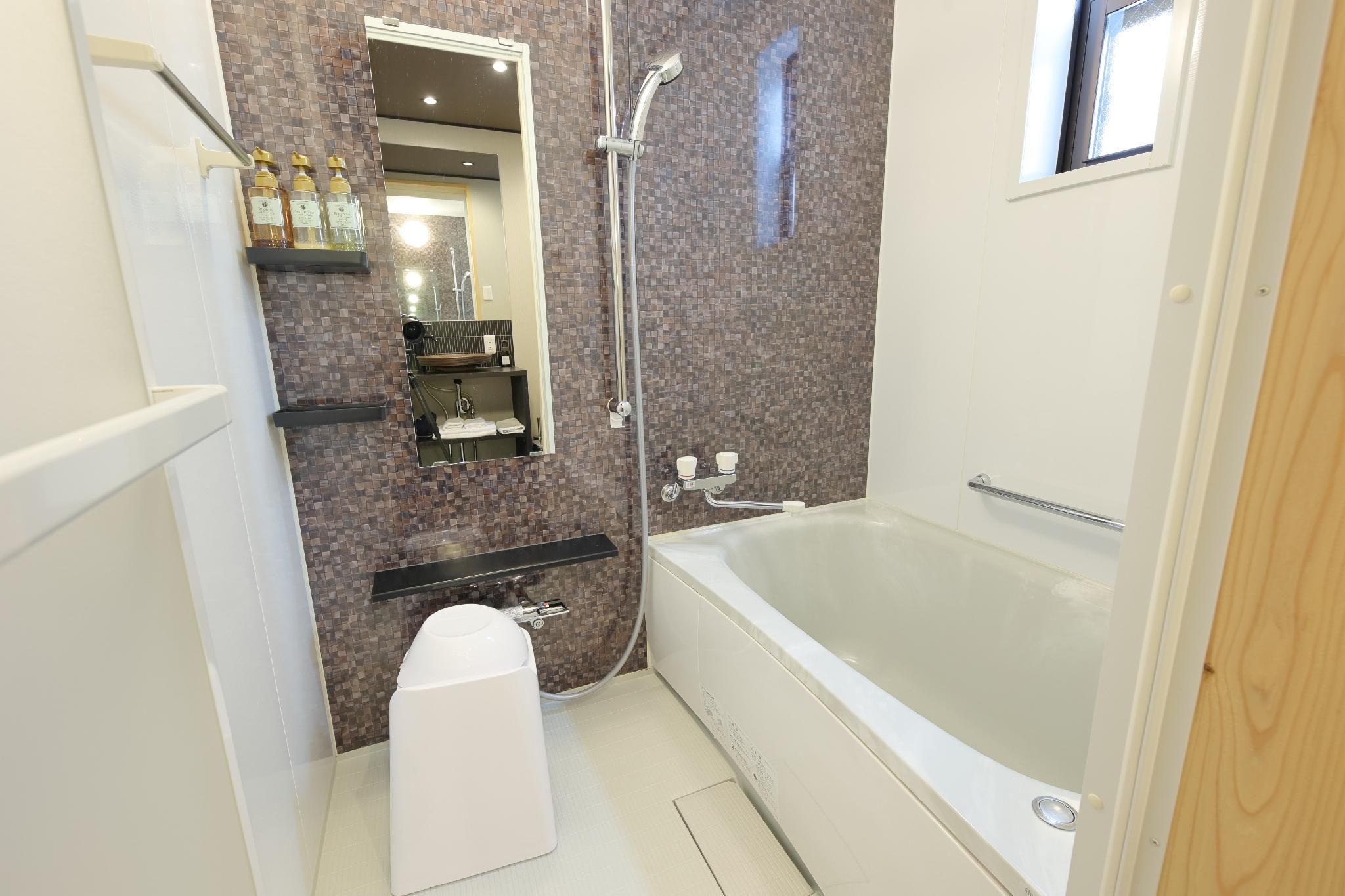 Deluxe Family Twin Room