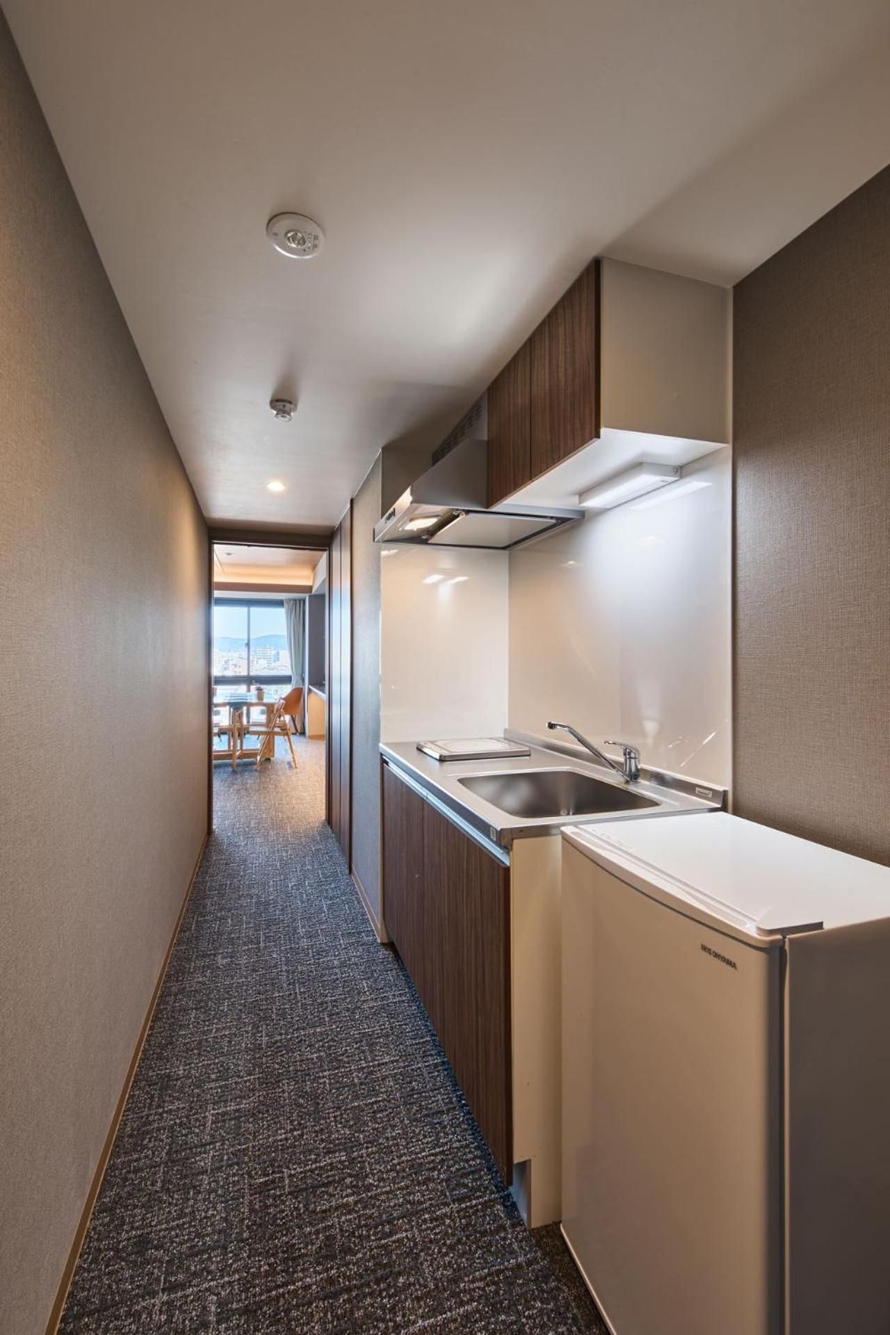Twin Room with Private Bathroom