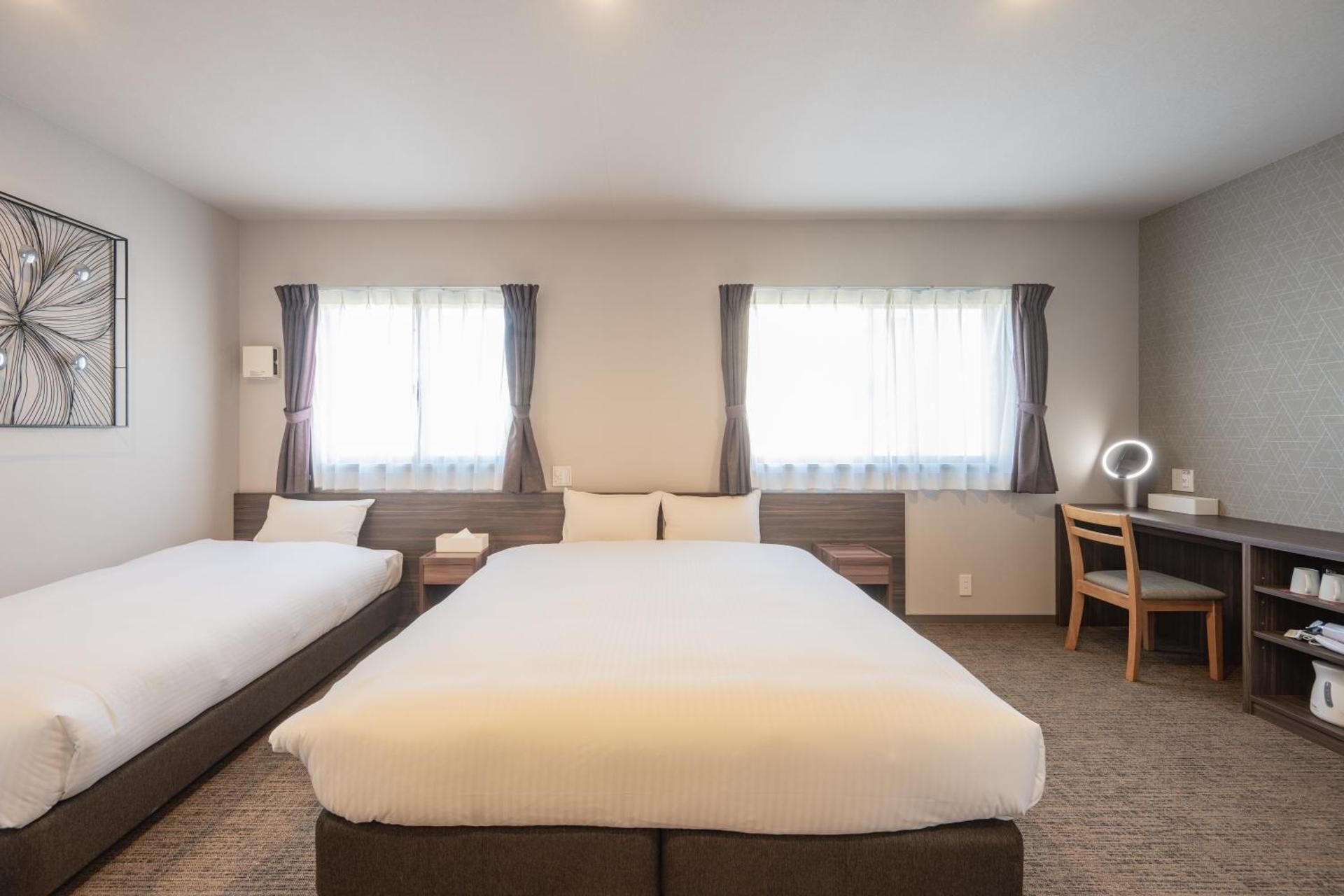 Triple Room