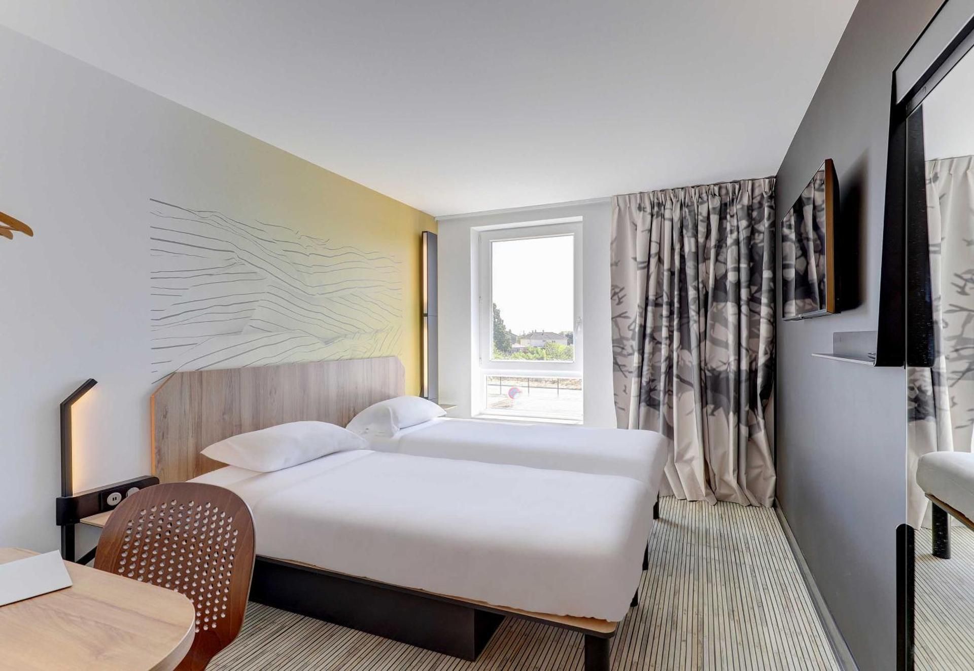 B&B HOTEL Moulins Avermes Twin Room