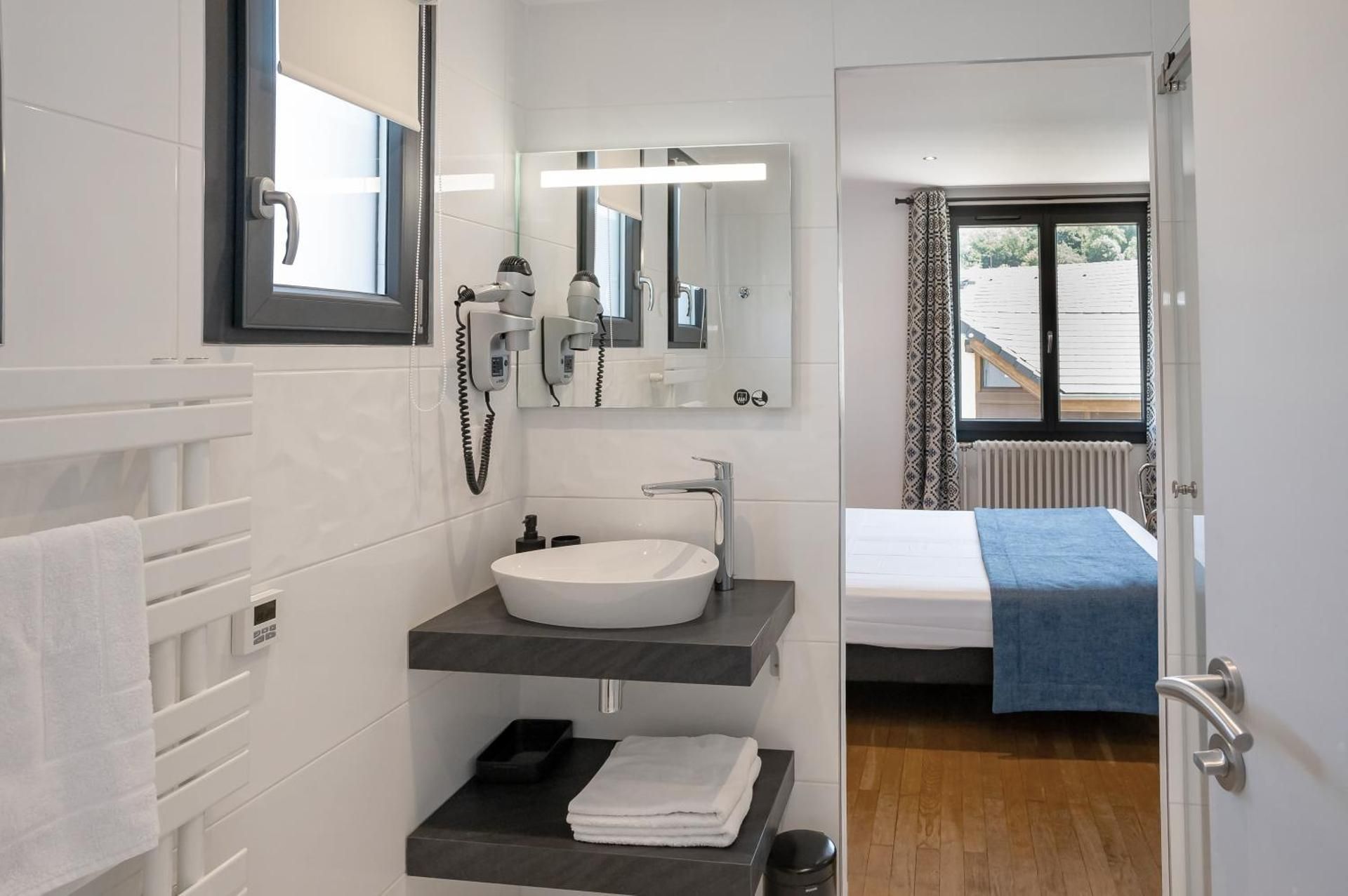 Double Room with Private Bathroom