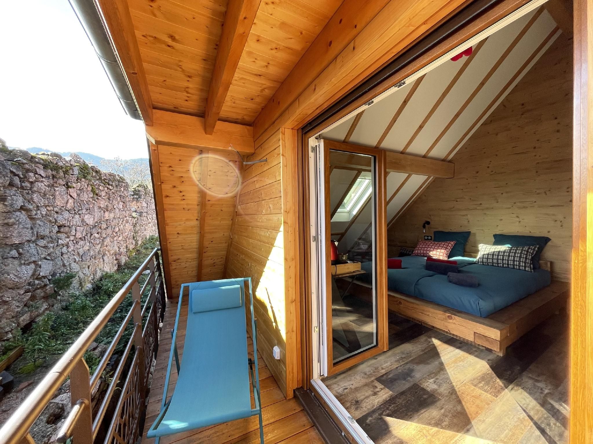 Chambre Malo-Double-King-Vue sur le vignoble-Espace sanitaire