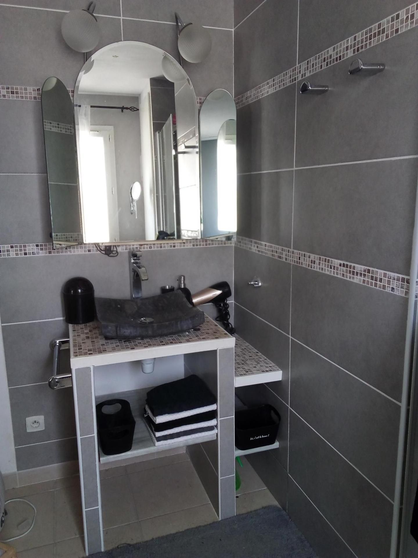 Large Double Room
