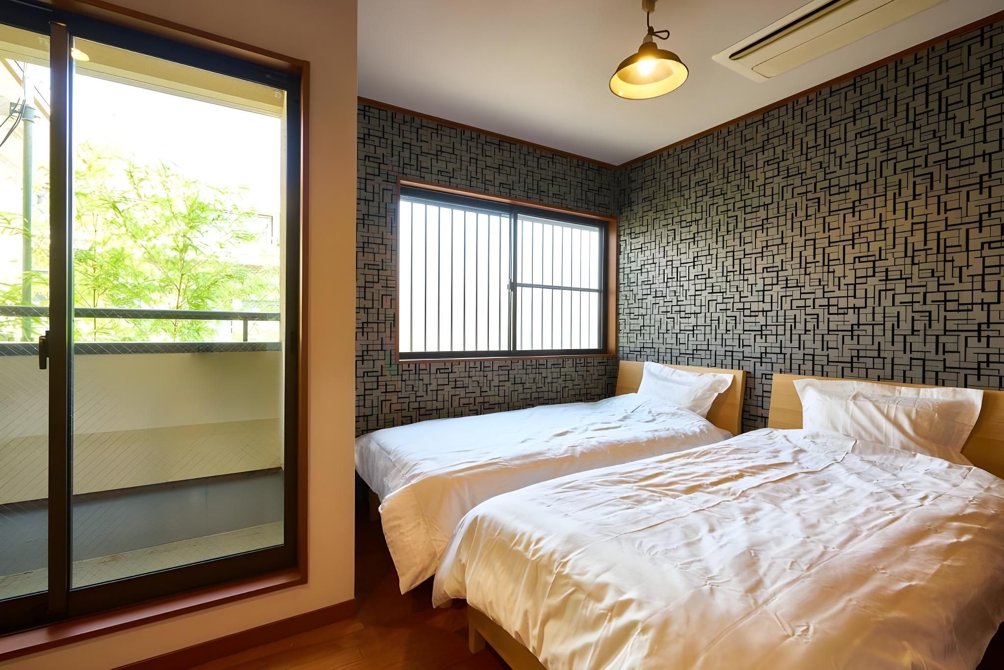 Standard Twin Room - Non-Smoking