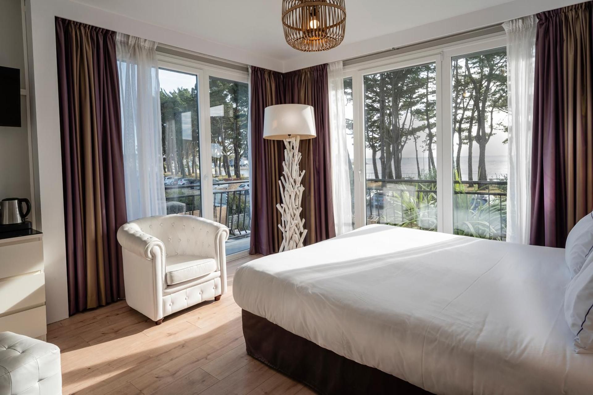 Double Room with Sea View and balcony and Spa Access