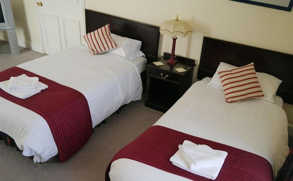 The White Hart Hotel Standard Twin 2