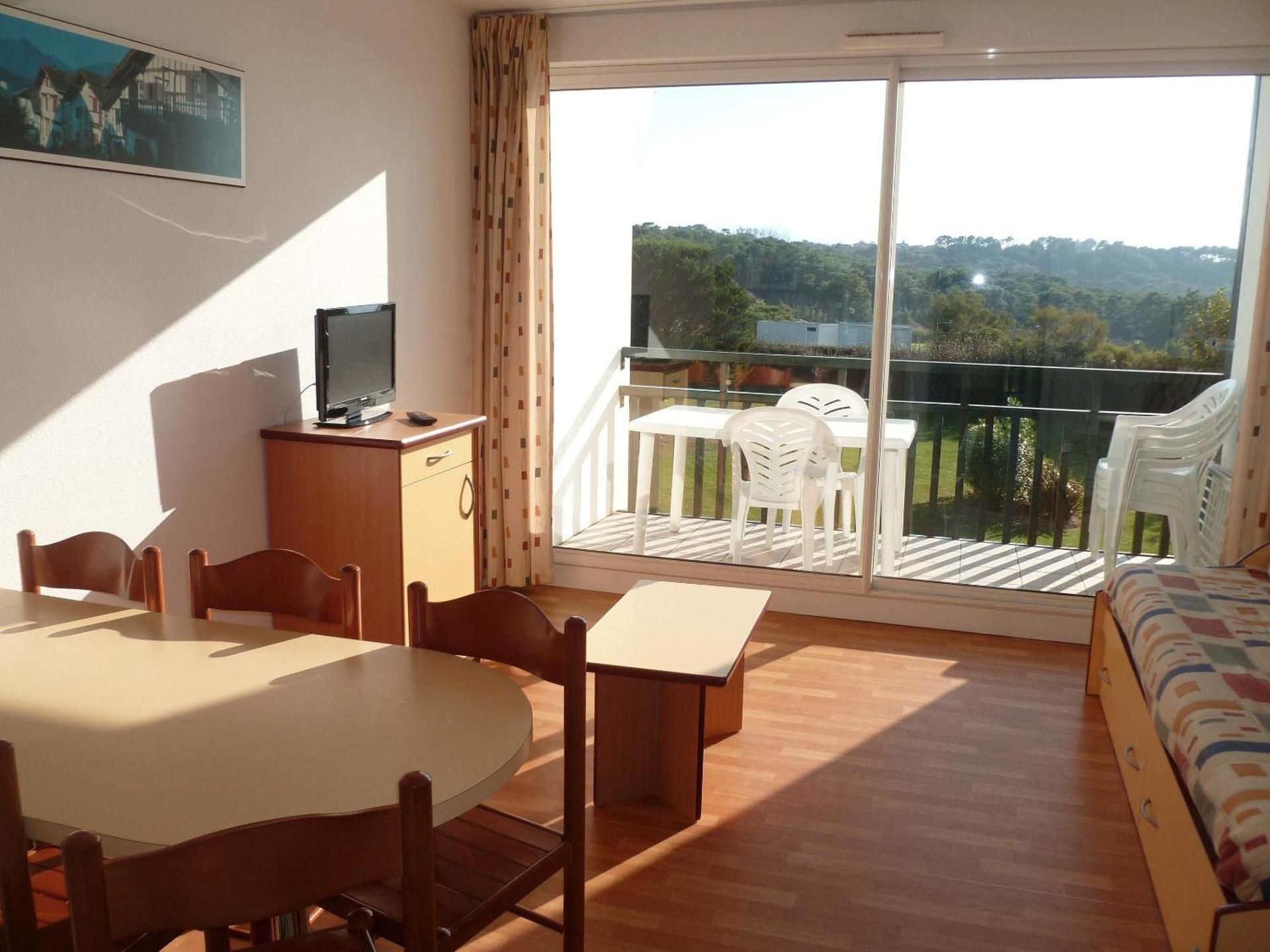 Two-Bedroom Apartment (8 people)
