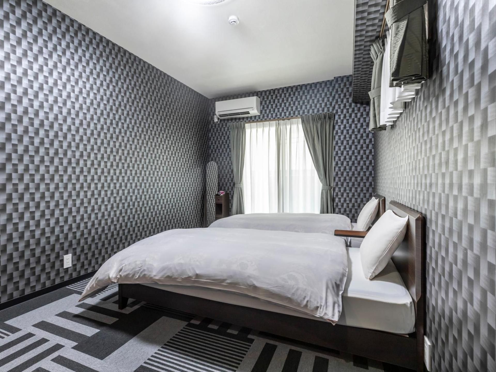 Standard Twin Room - Non-Smoking