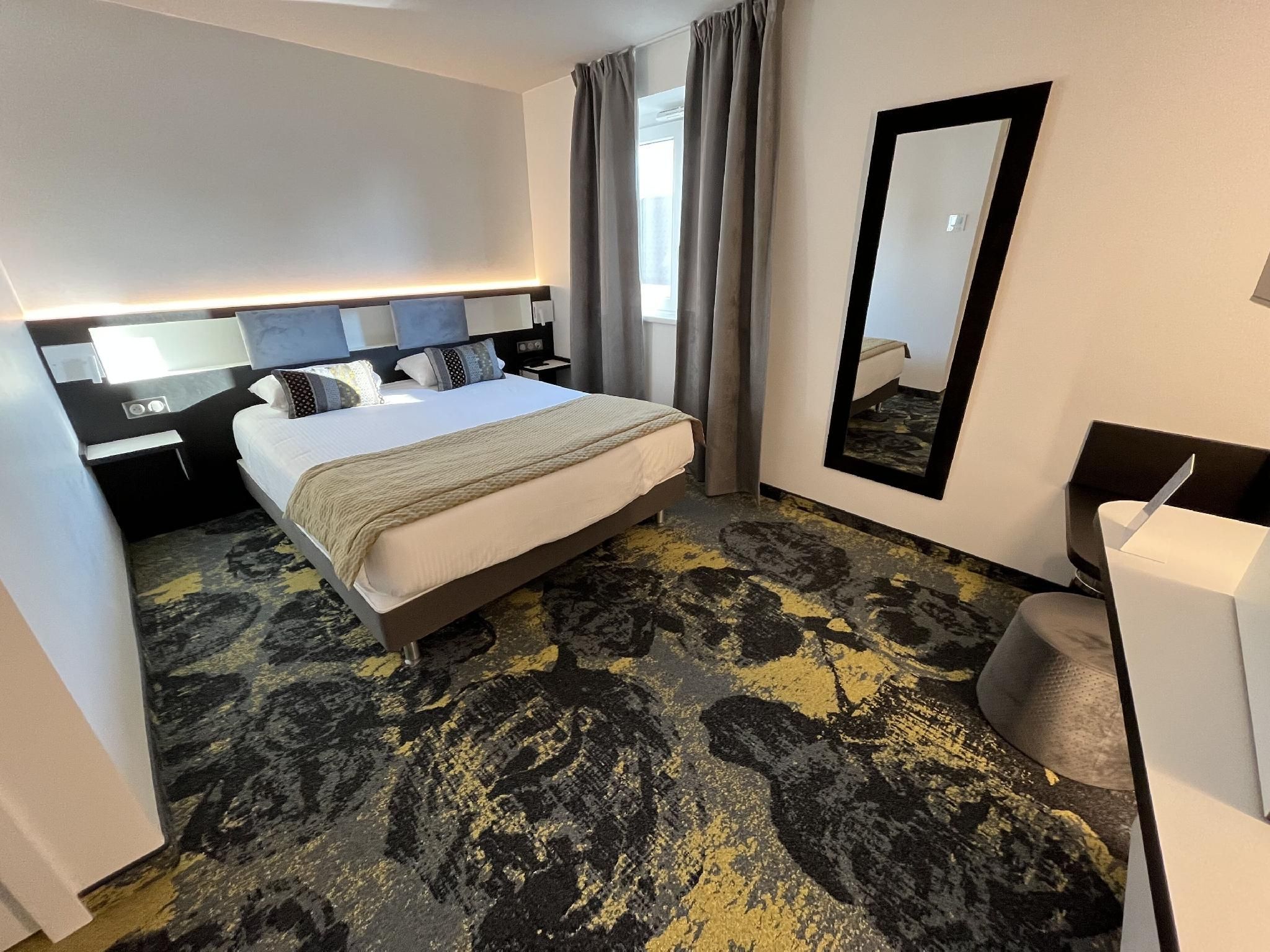 Chambre supérieure 1-4 personnes