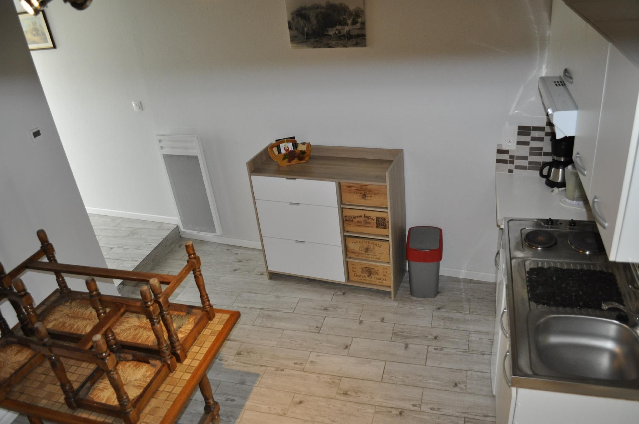 LA REMISE-Gîte-Family-Shared Bathroom-Garden View