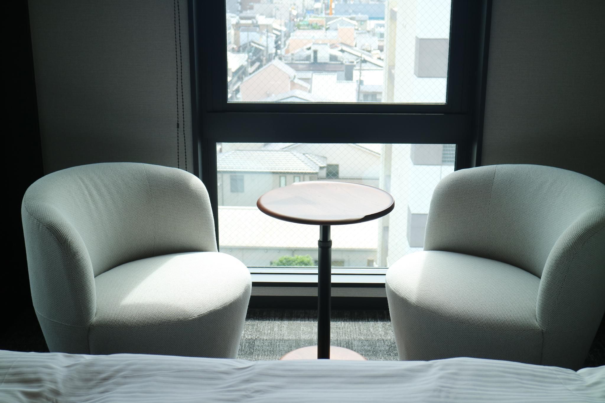 Superior - 1 Queen Bed