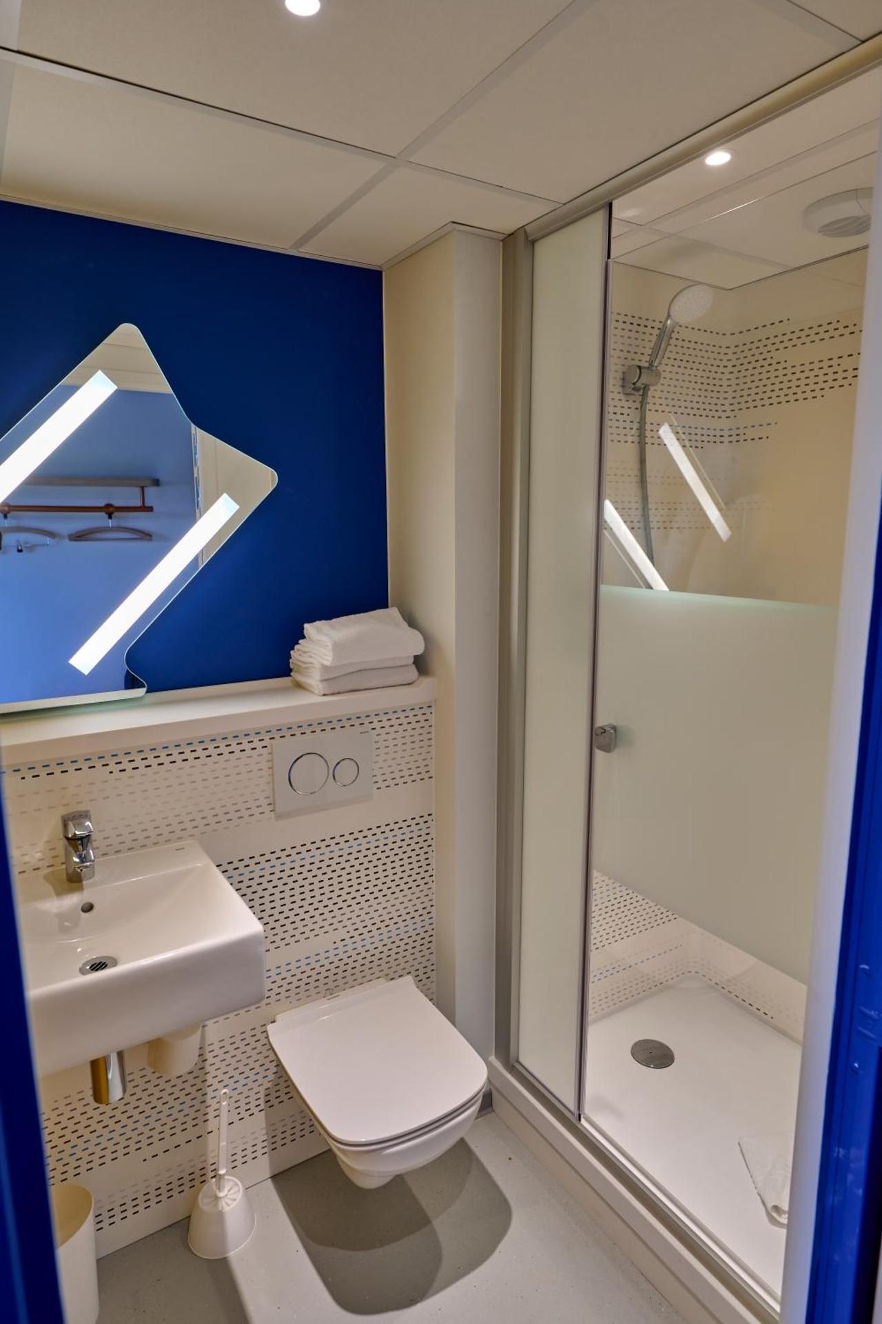 Twin Room with 2 Single Beds