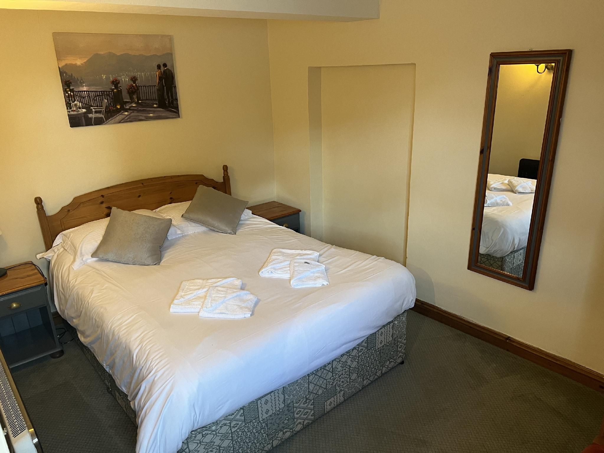 Double room-Standard-Ensuite-Street View