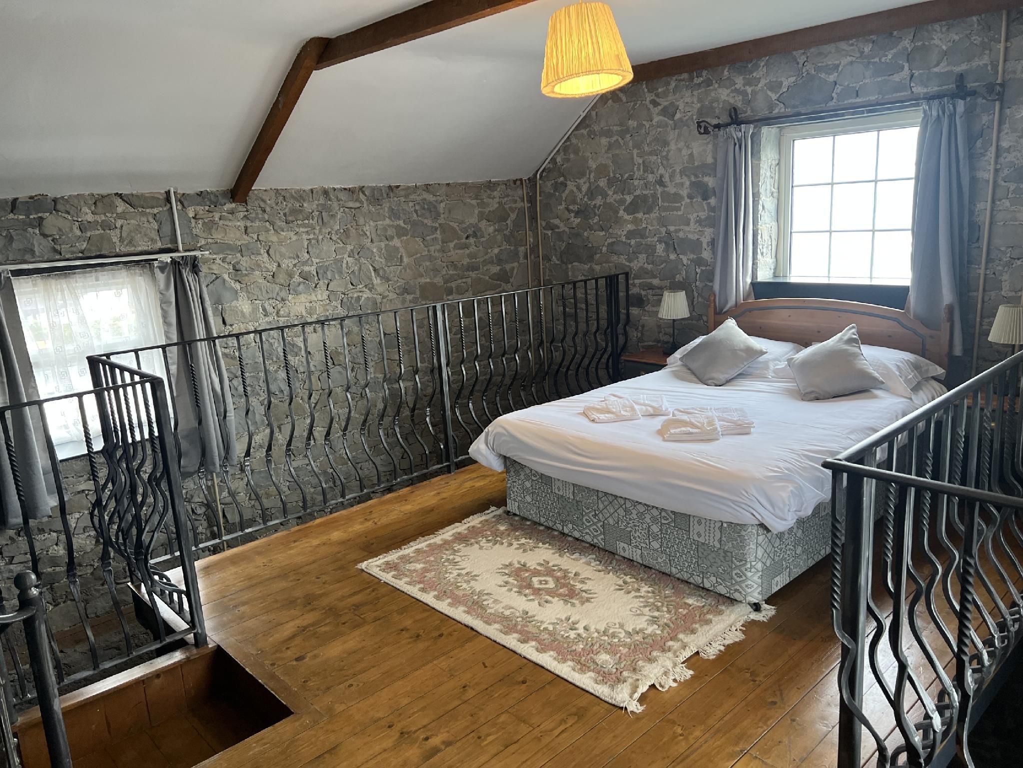 Family room-Family room -Family-Ensuite