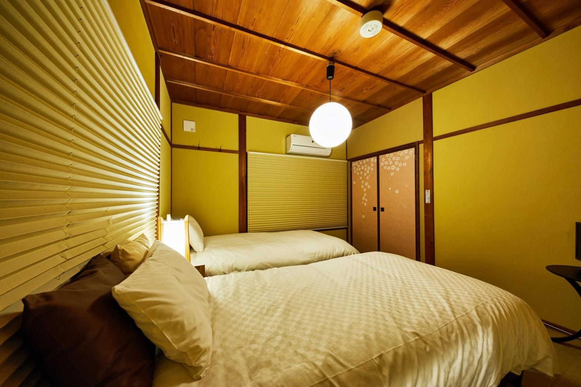 Small Twin Room - Sakura