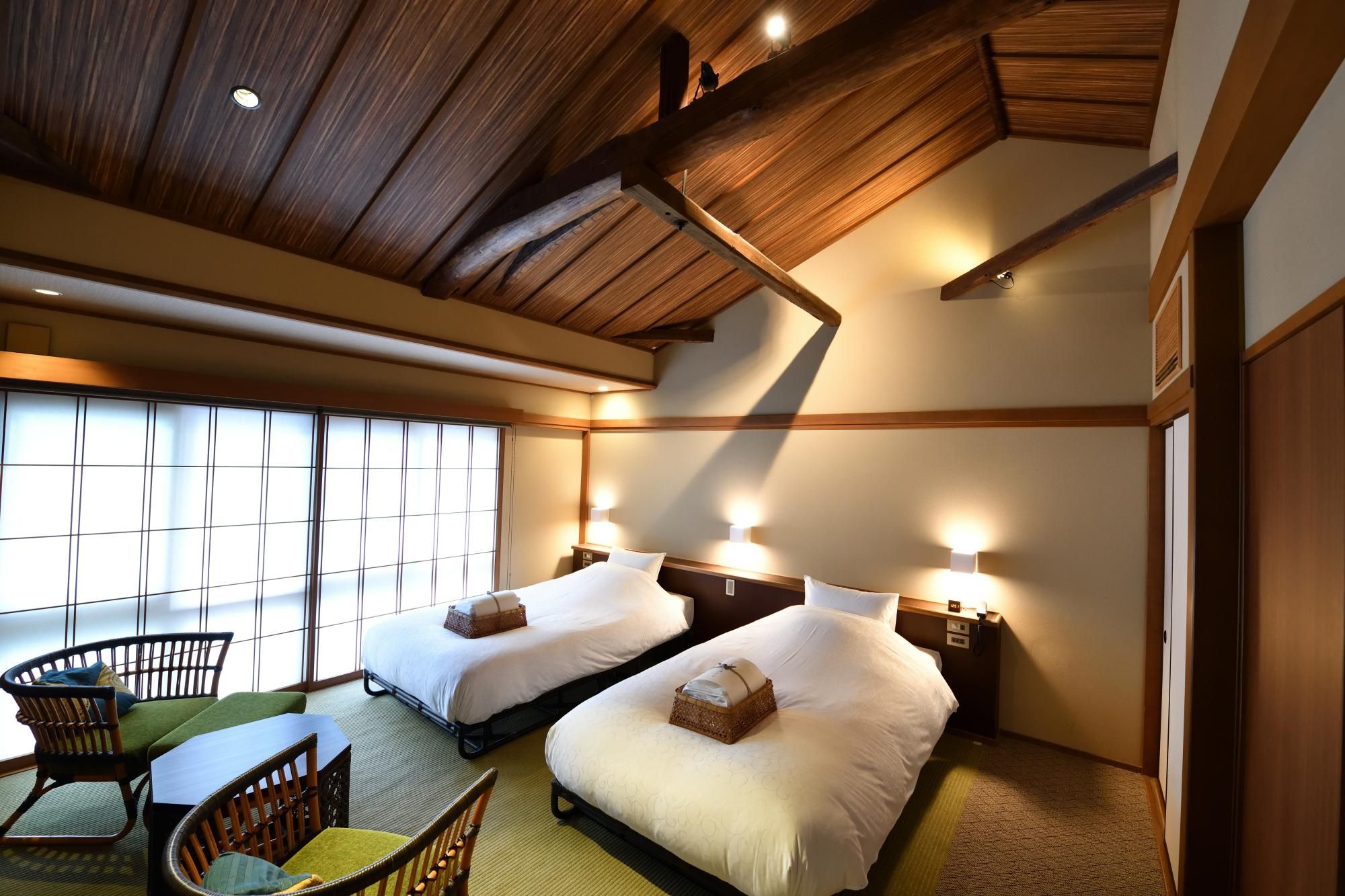 Japanese Modern Style 2nd Floor Twin Room with Western Carpet