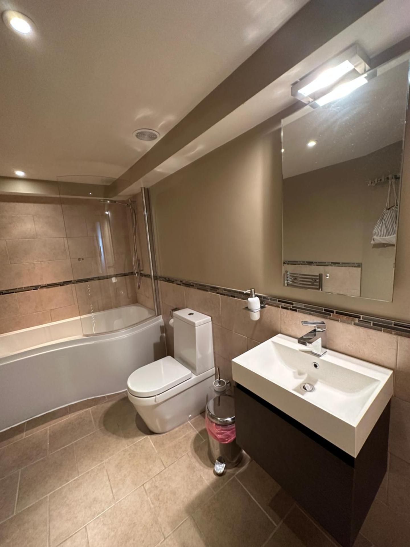 Deluxe Double Room with Bath