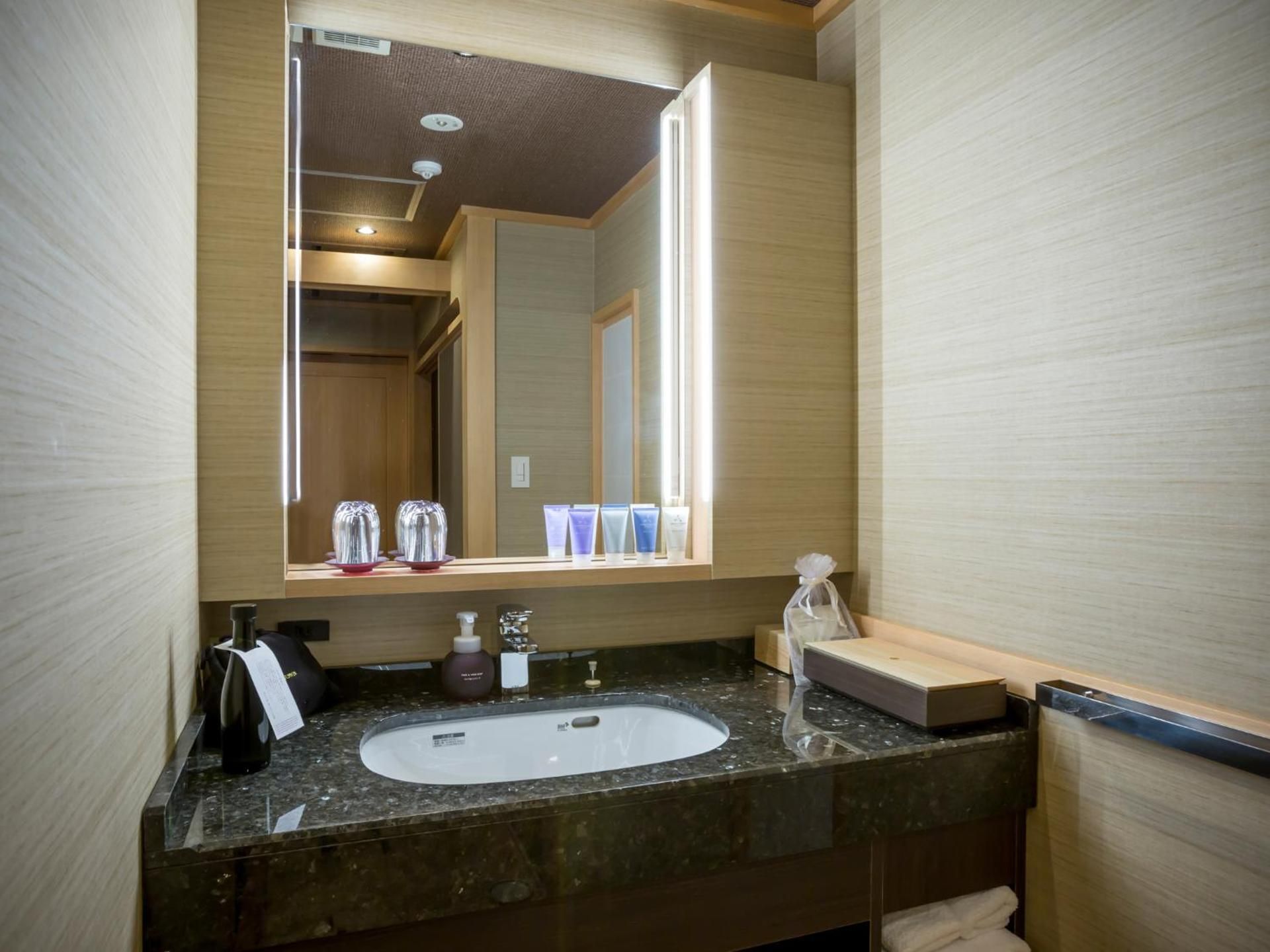 Japanese-Style Quadruple Room with Terrace
