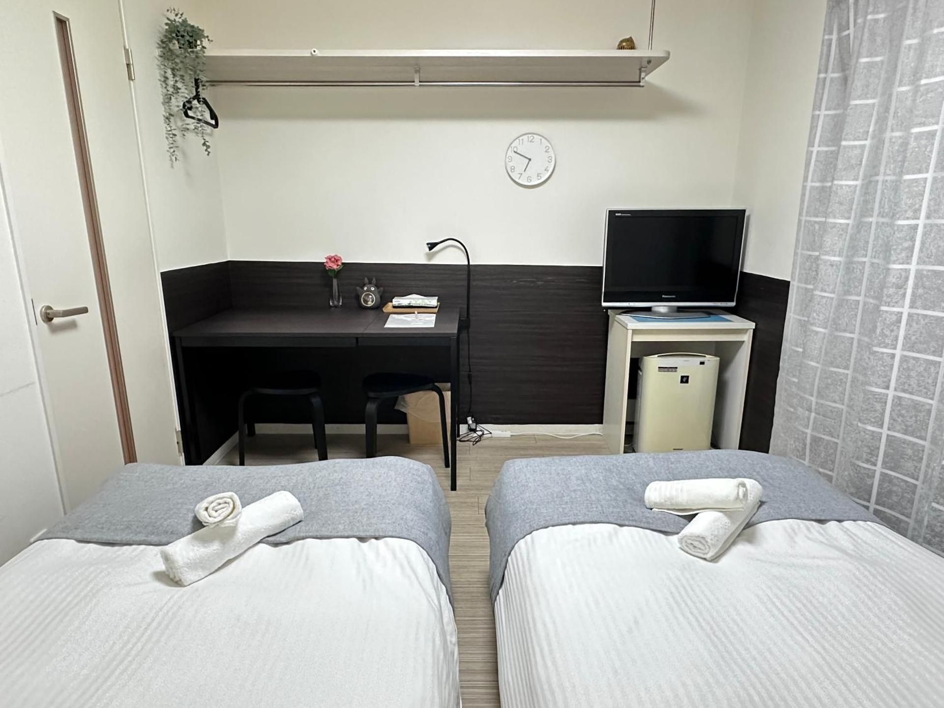 Small Twin Room