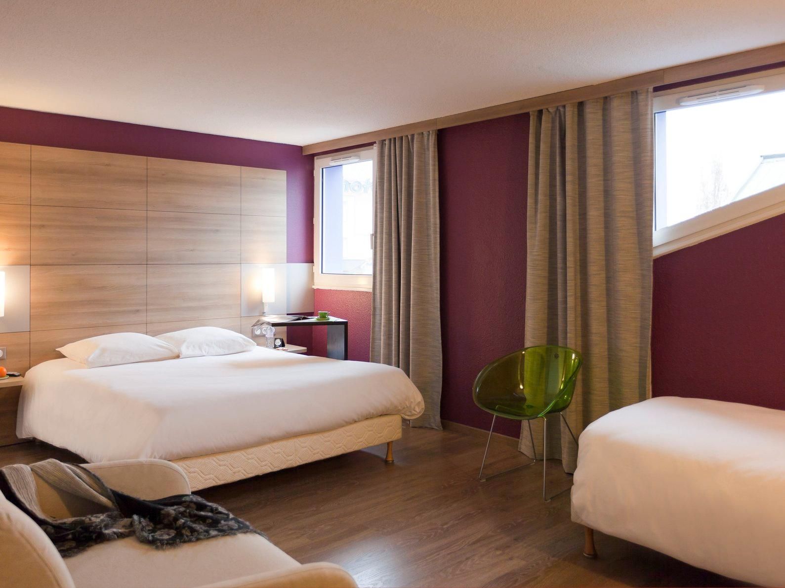 Family Room with a double bed and 3 single beds