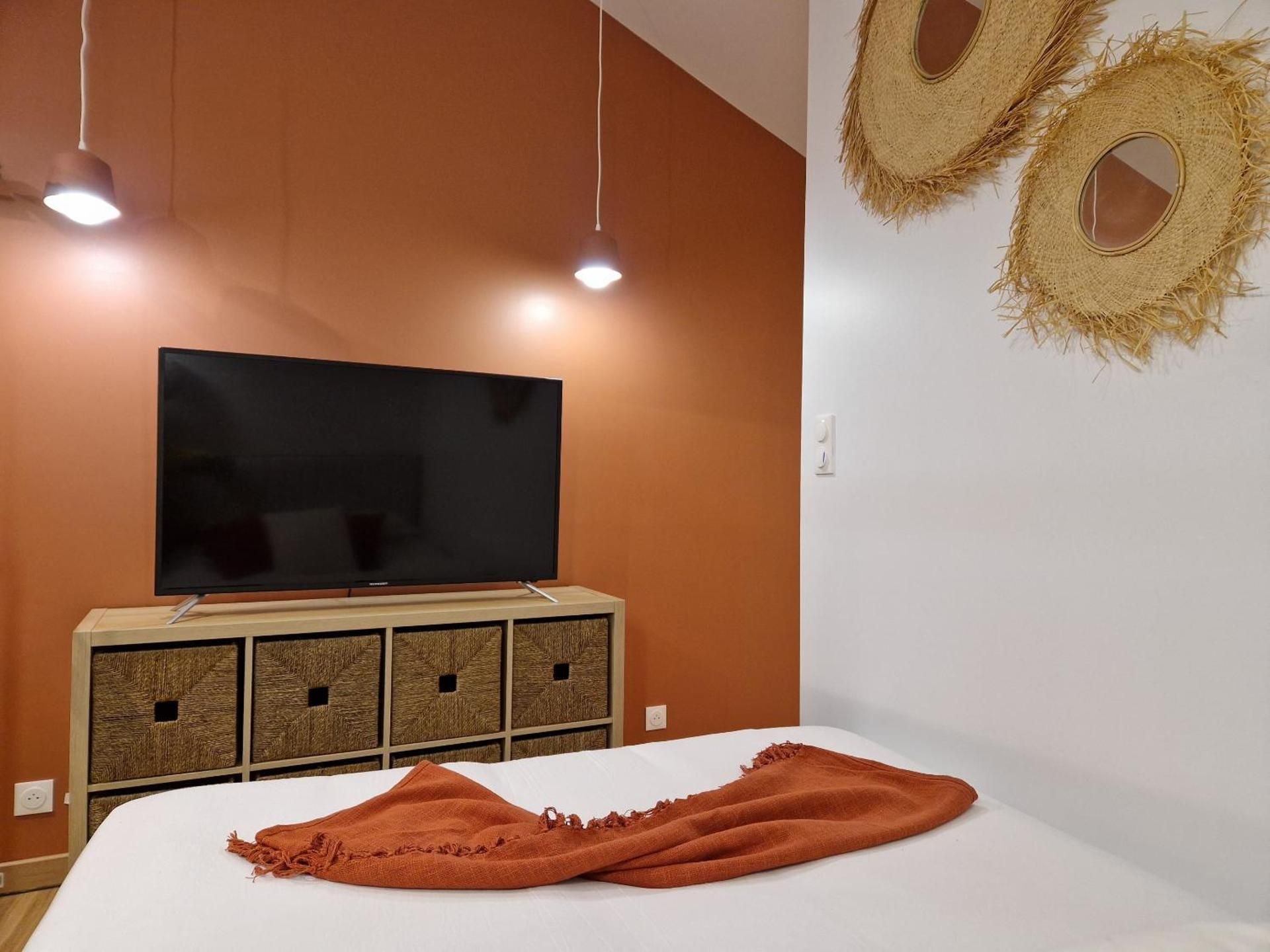 One-Bedroom Family Apartment