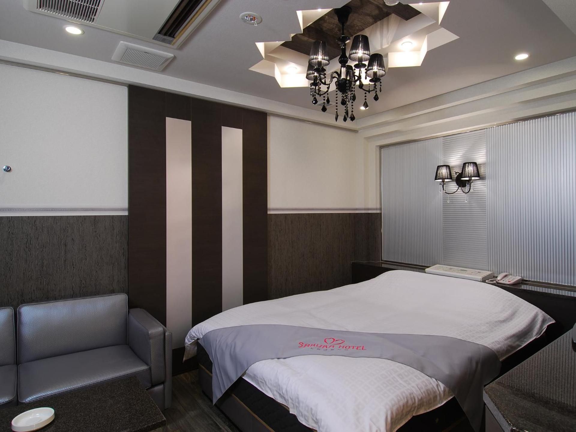 Standard Double Room - Smoking (One Bed)