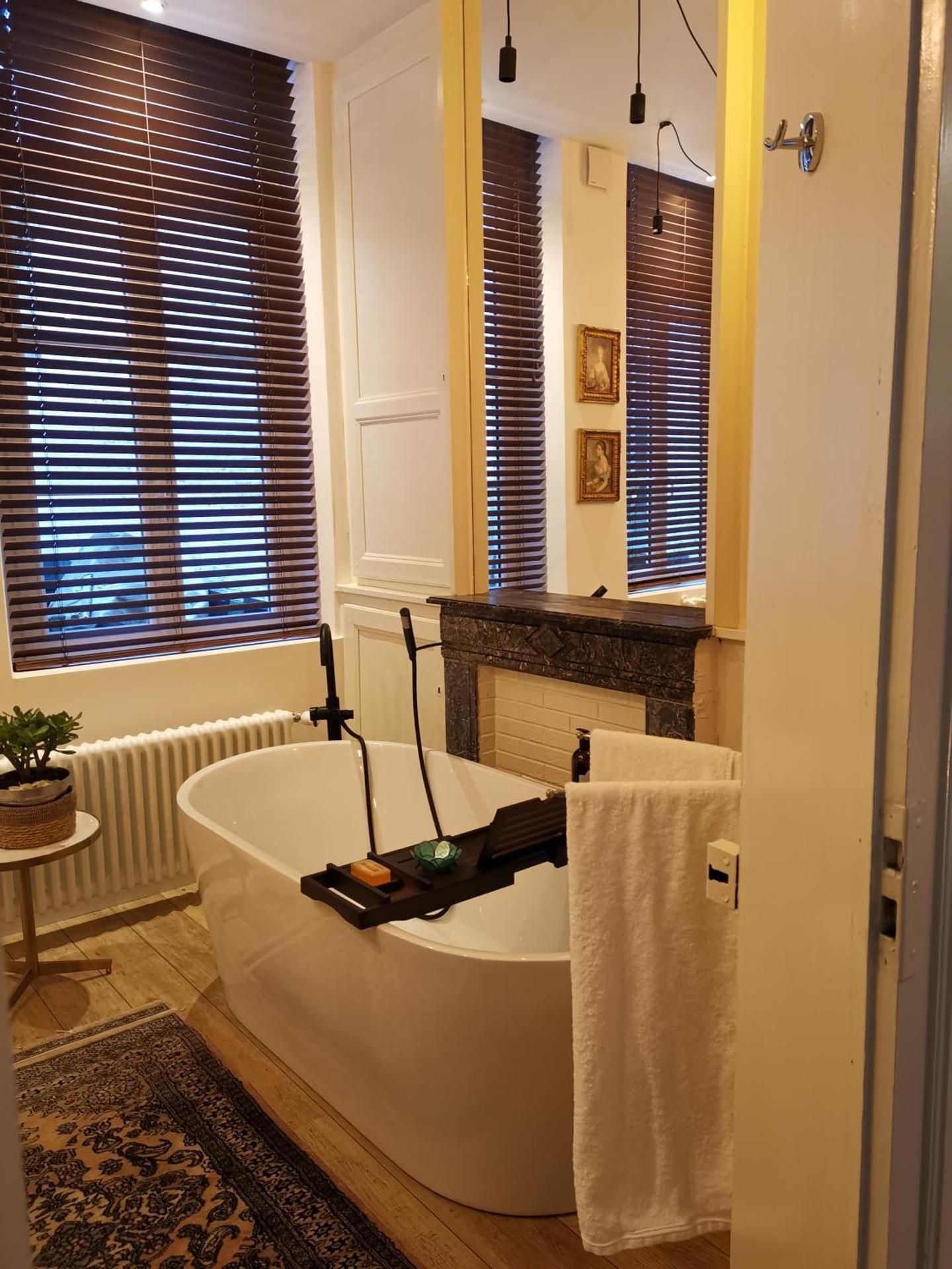 Queen Room