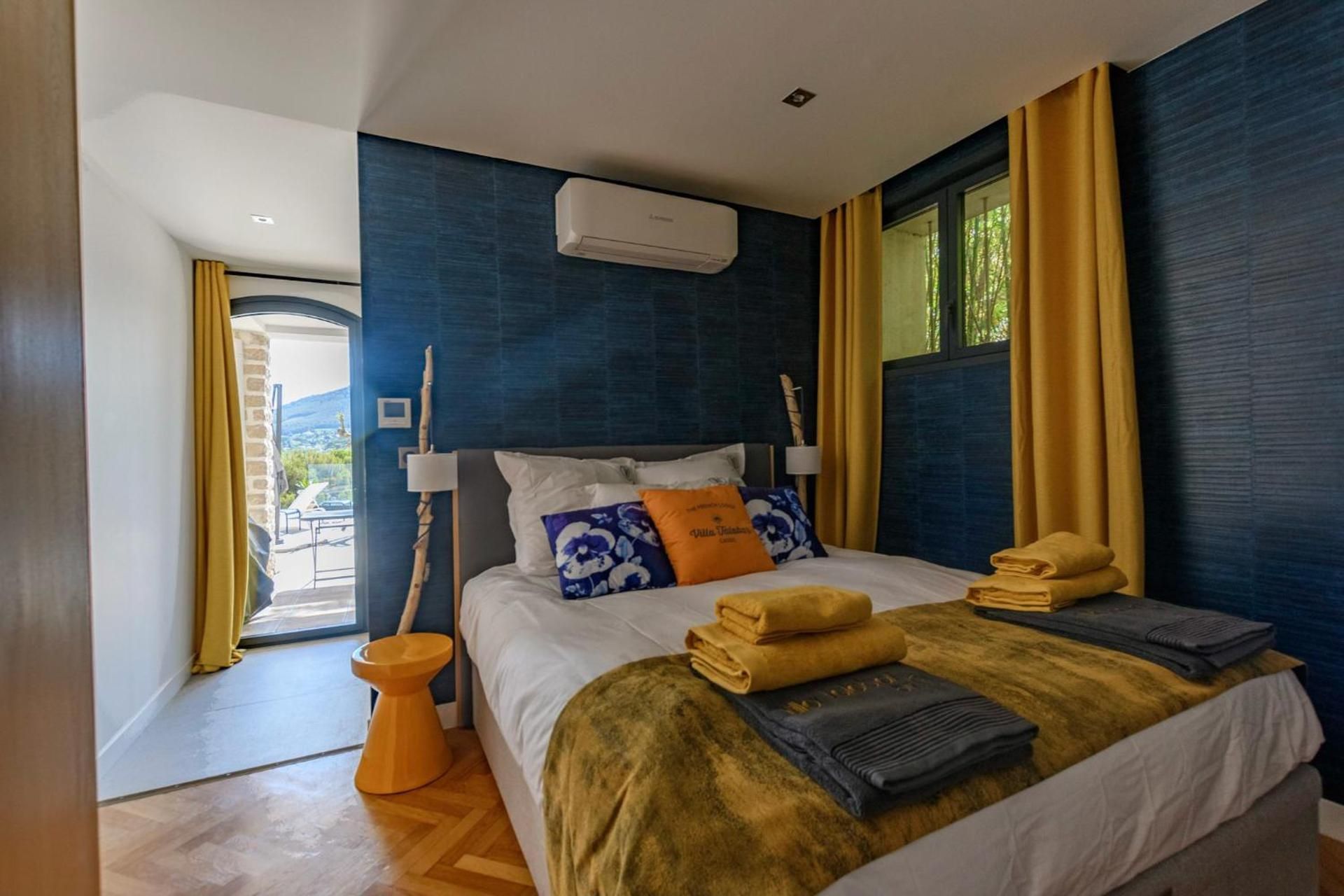 Deluxe Villa