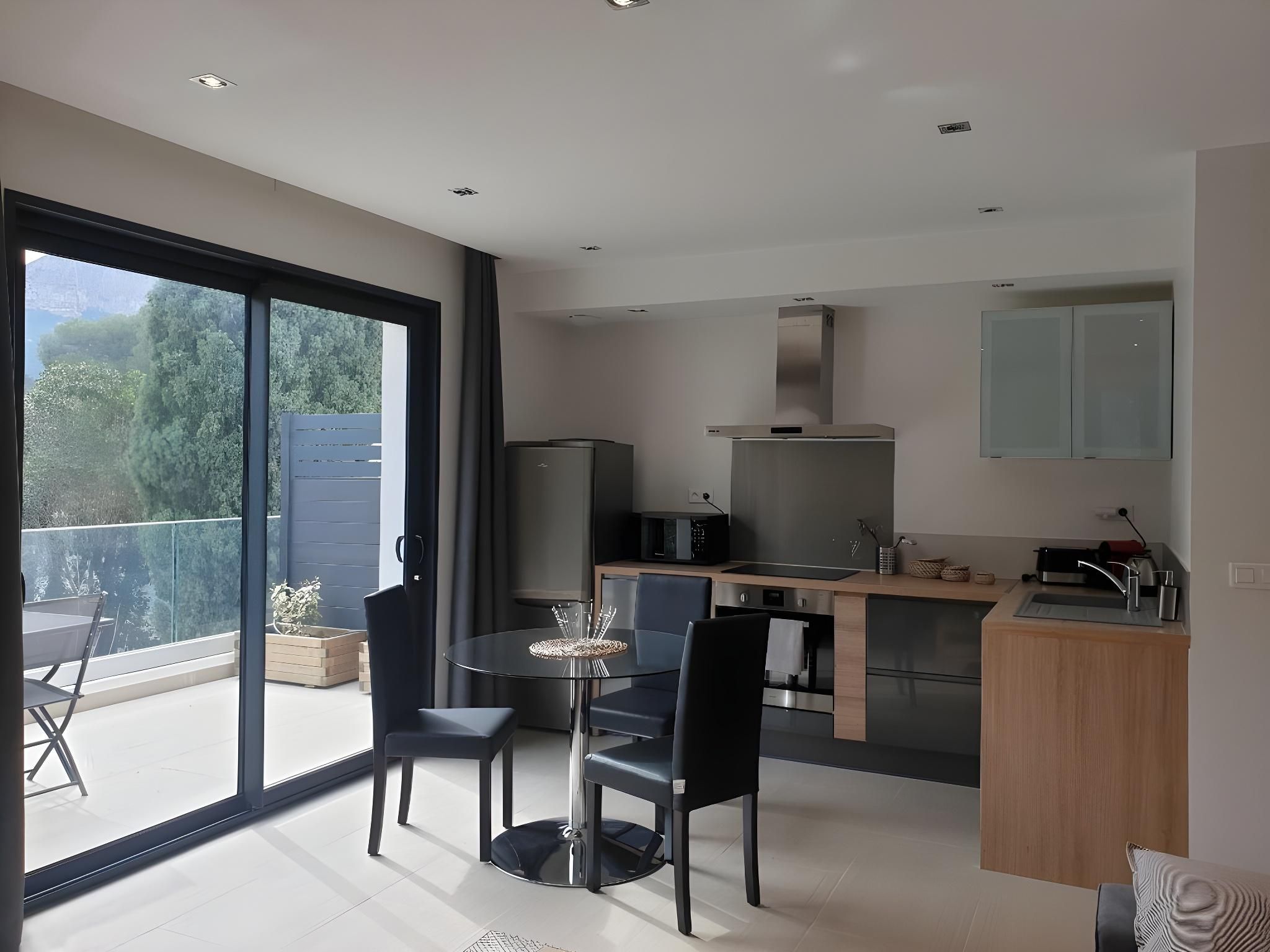 Appartement-Suite-Supérieur-Terrasse-Salle de bain privée séparée