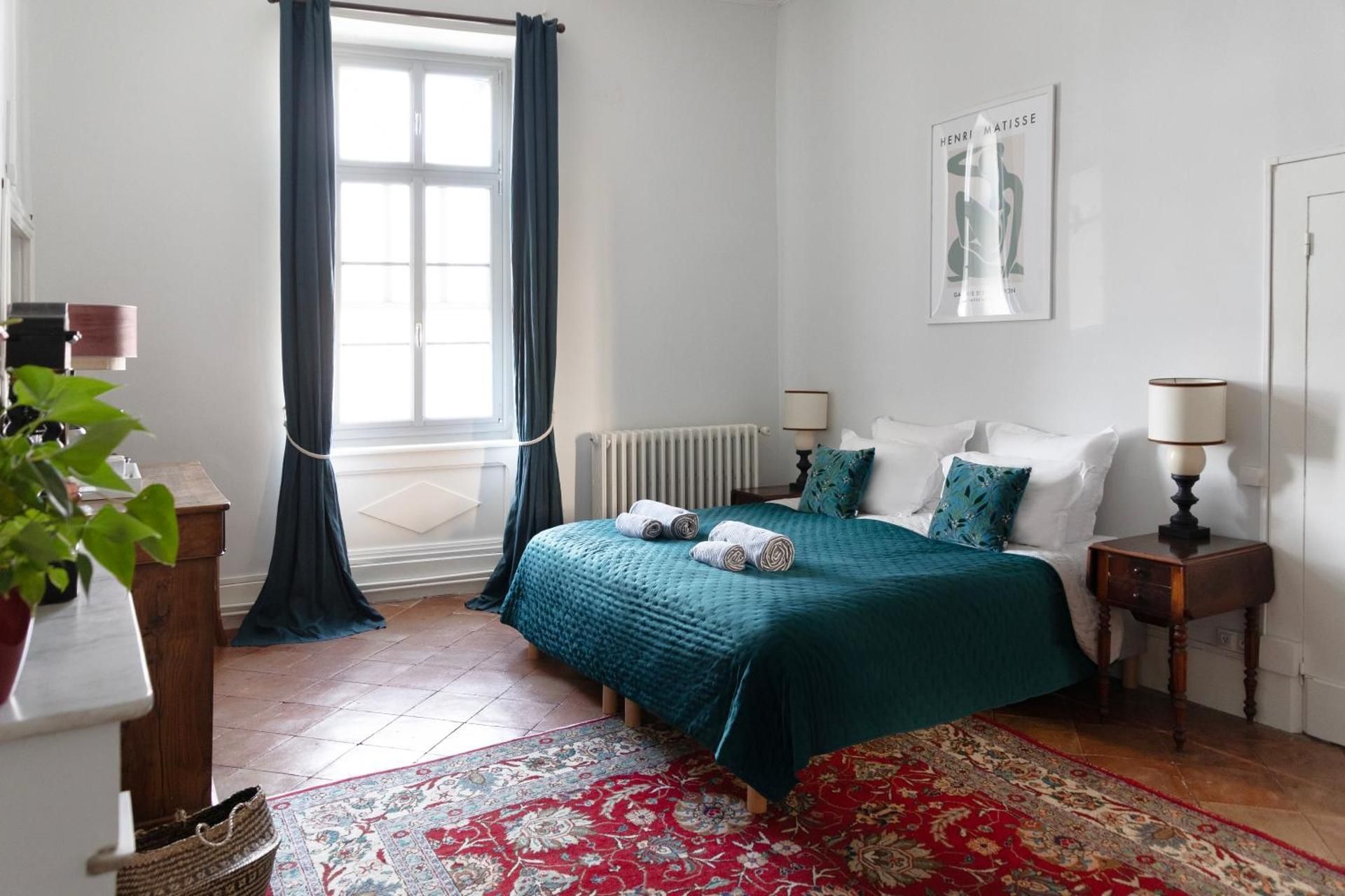 Deluxe King Room
