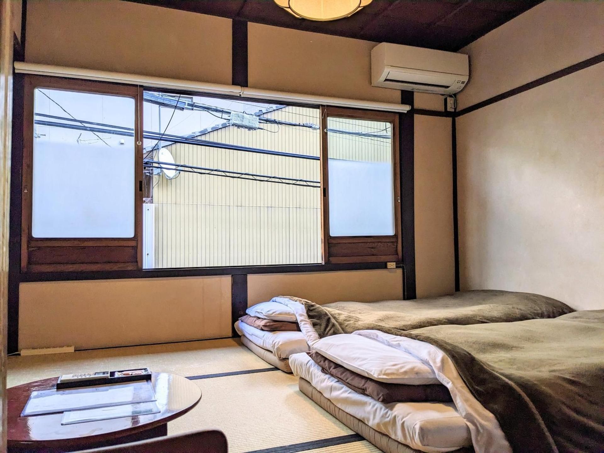 Economy Triple Room with Shared Bathroom