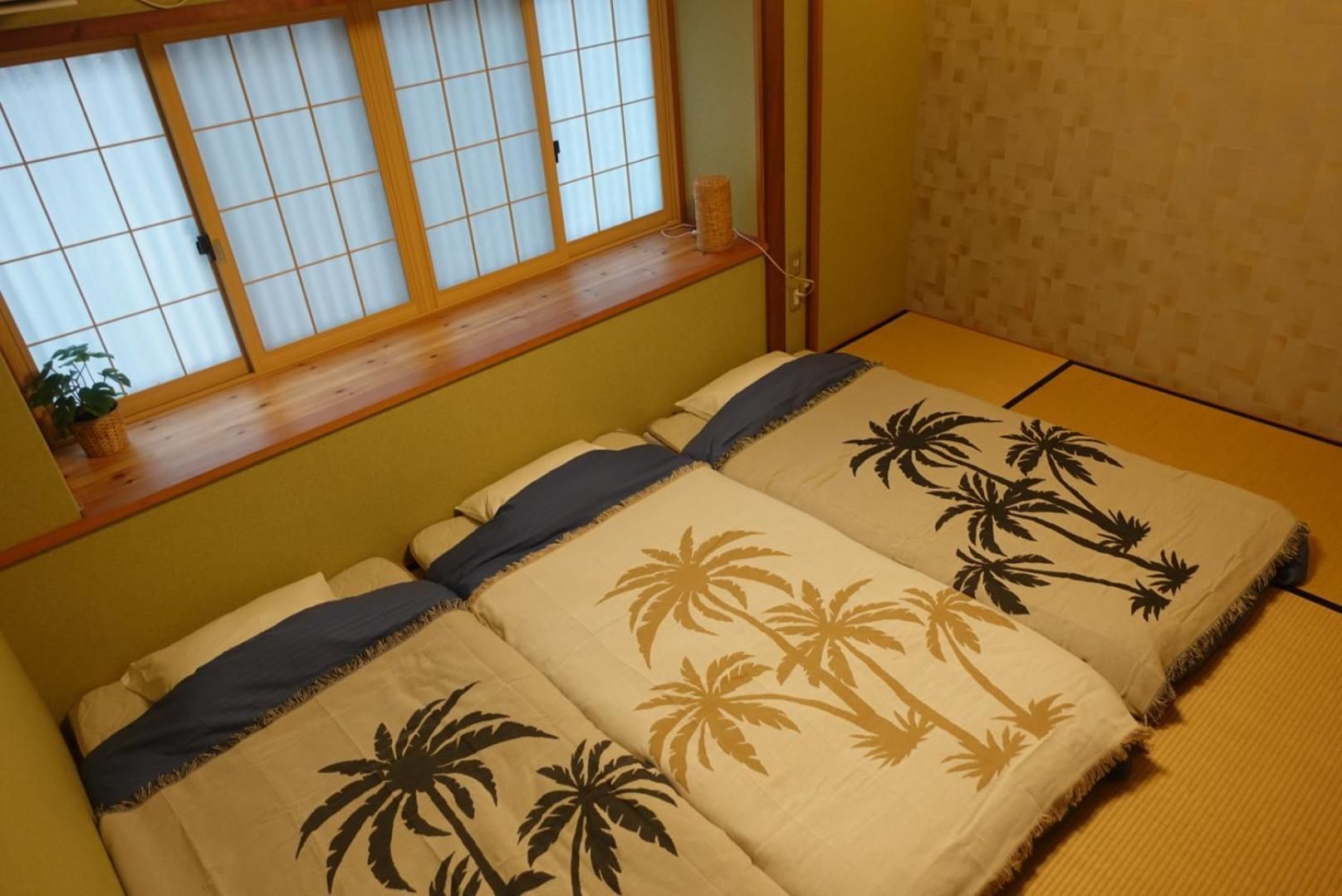 Triple Room with Shared Bathroom