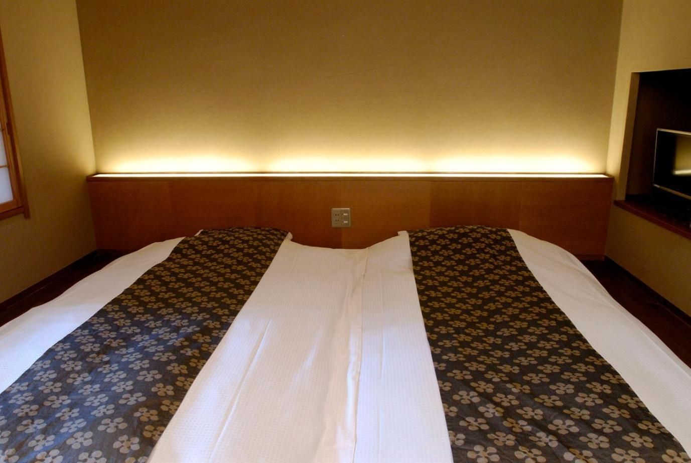 Japanese-Style Suite Room with Open-Air Hot Spring Bath【Seoto】