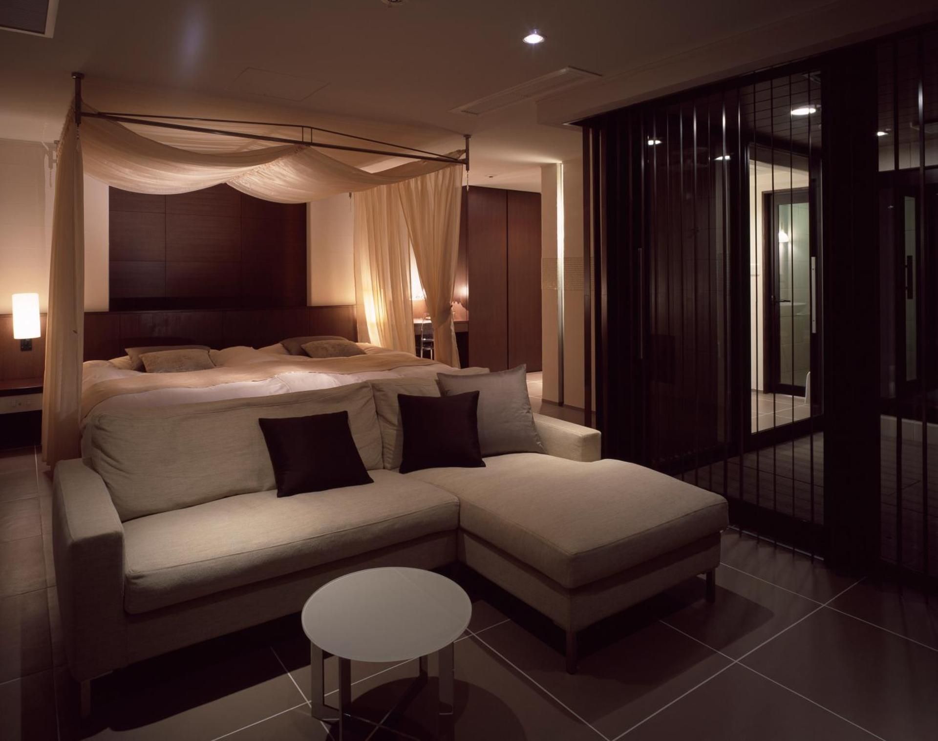 Japanese-Style Room with Open-Air Hot Spring Bath, Bedrock Bath【Seiyu】
