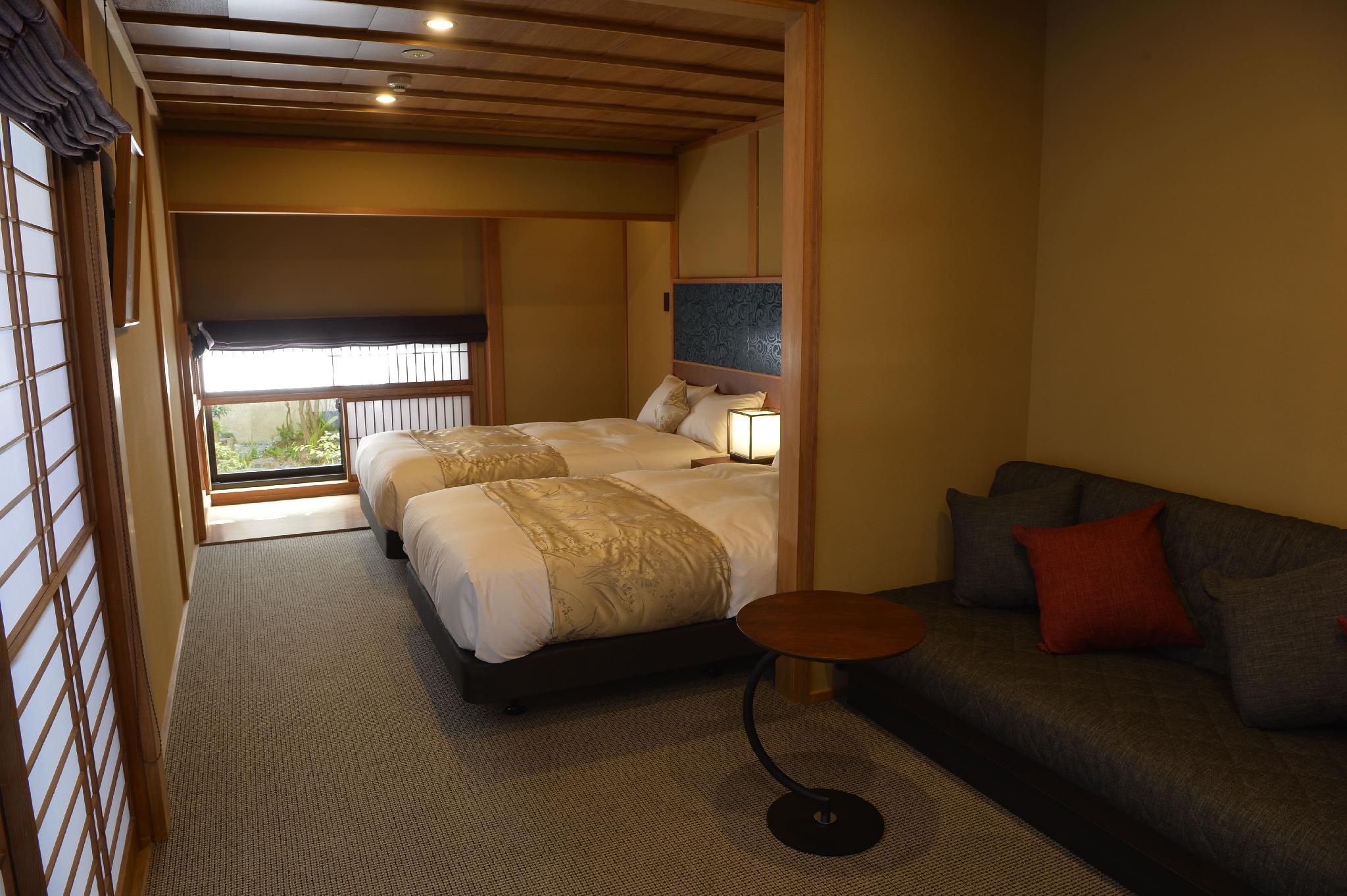 Superior Twin Room B
