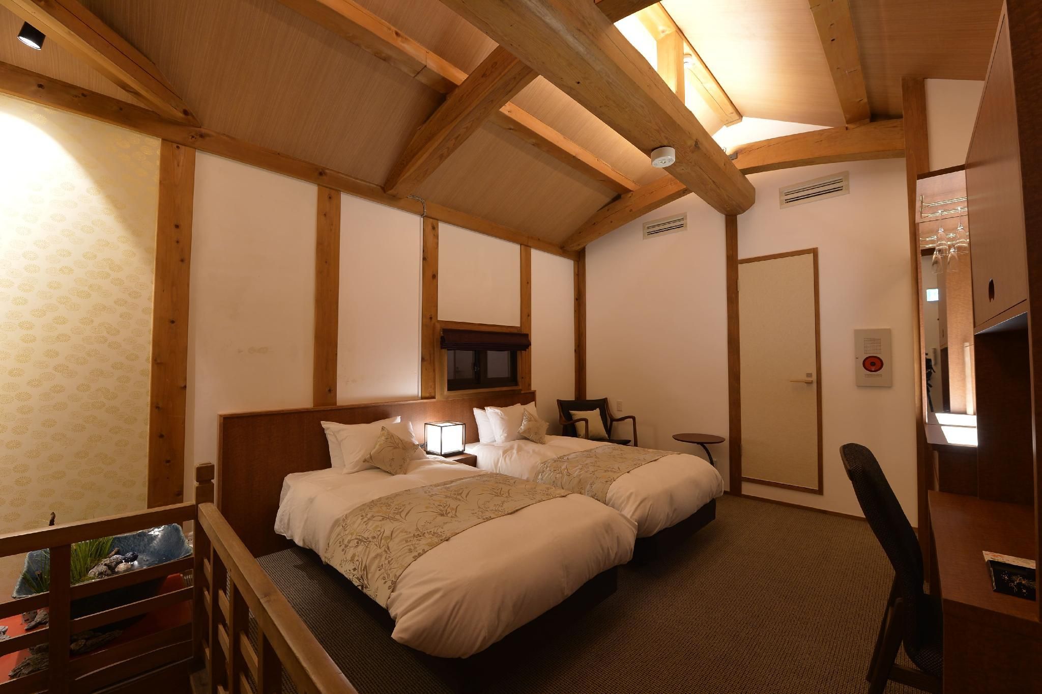 Comfort Standard Twin Room