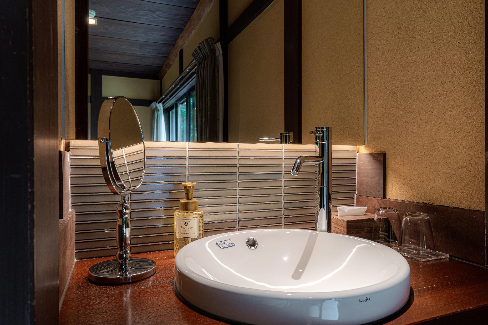Standard Japanese Room