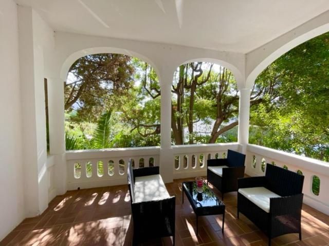 Junior Suite with Balcony