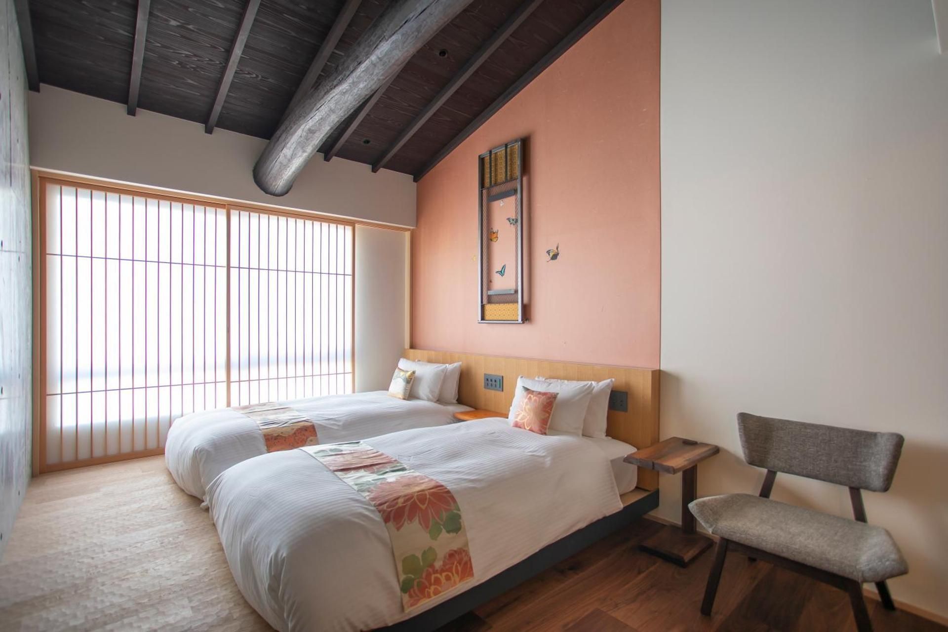 Twin Room - Non-Smoking