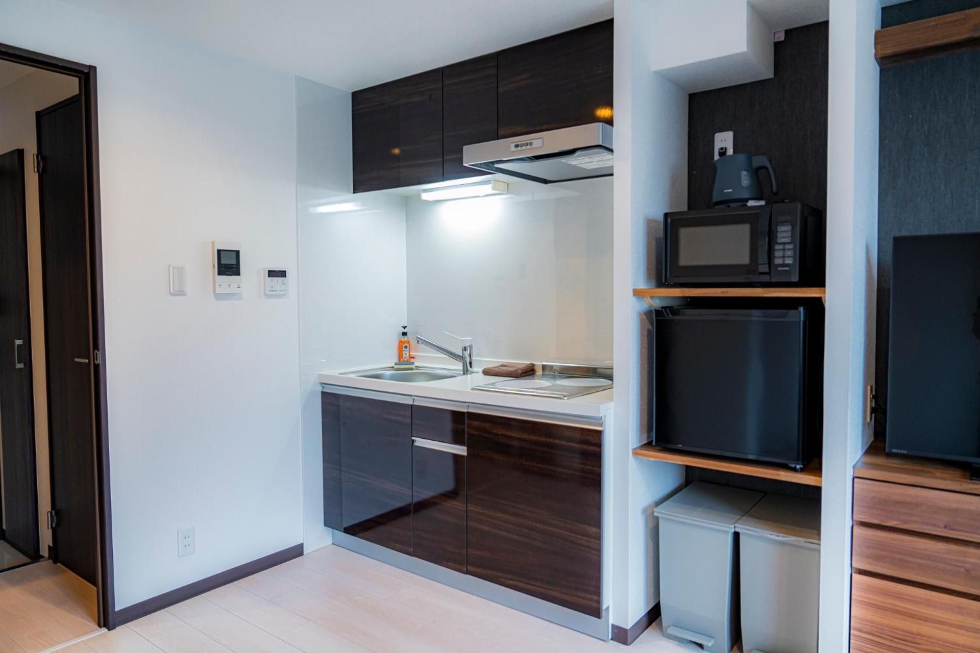 Deluxe One-Bedroom Apartment with City View