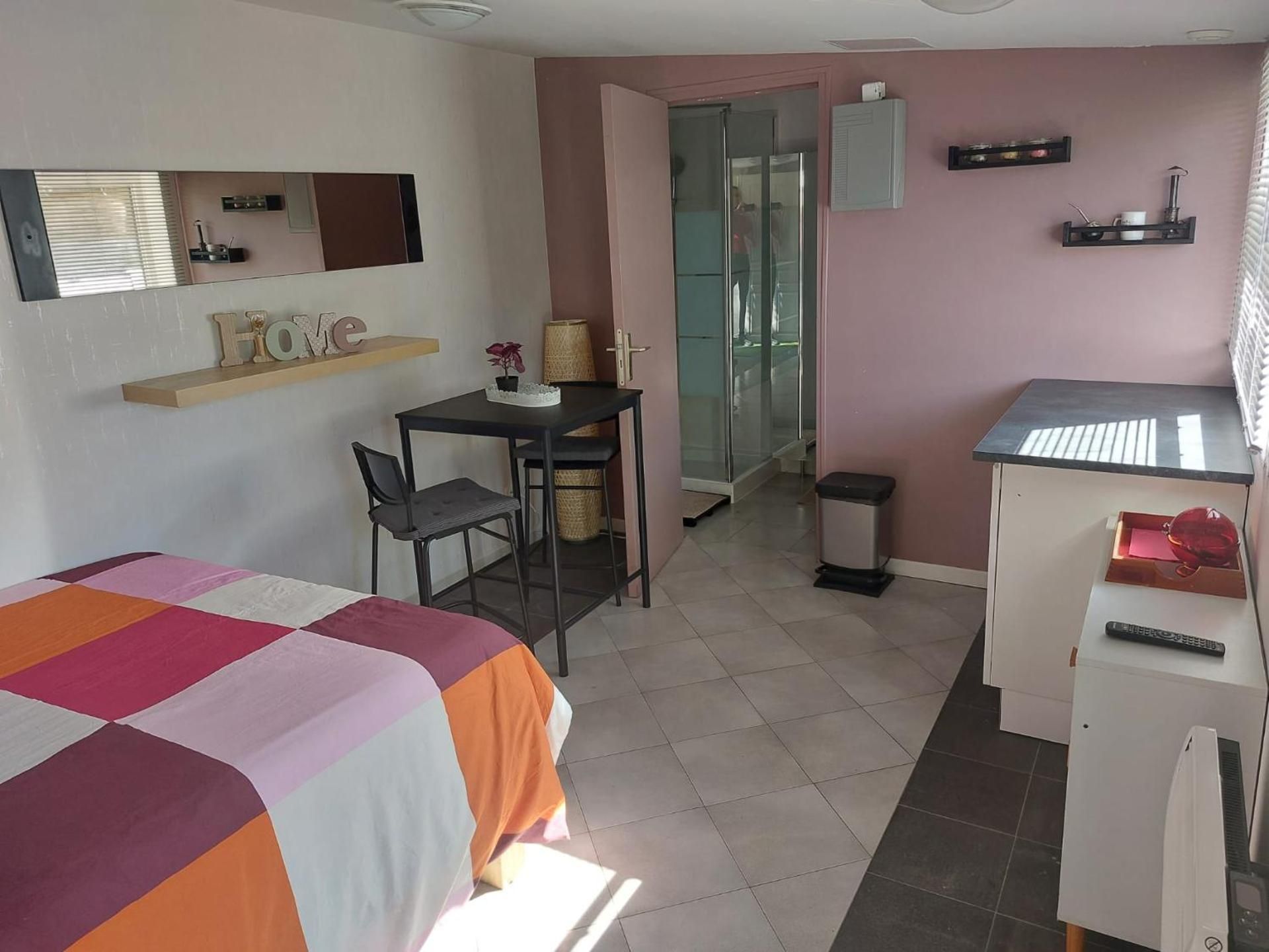 Double Room with Private Bathroom