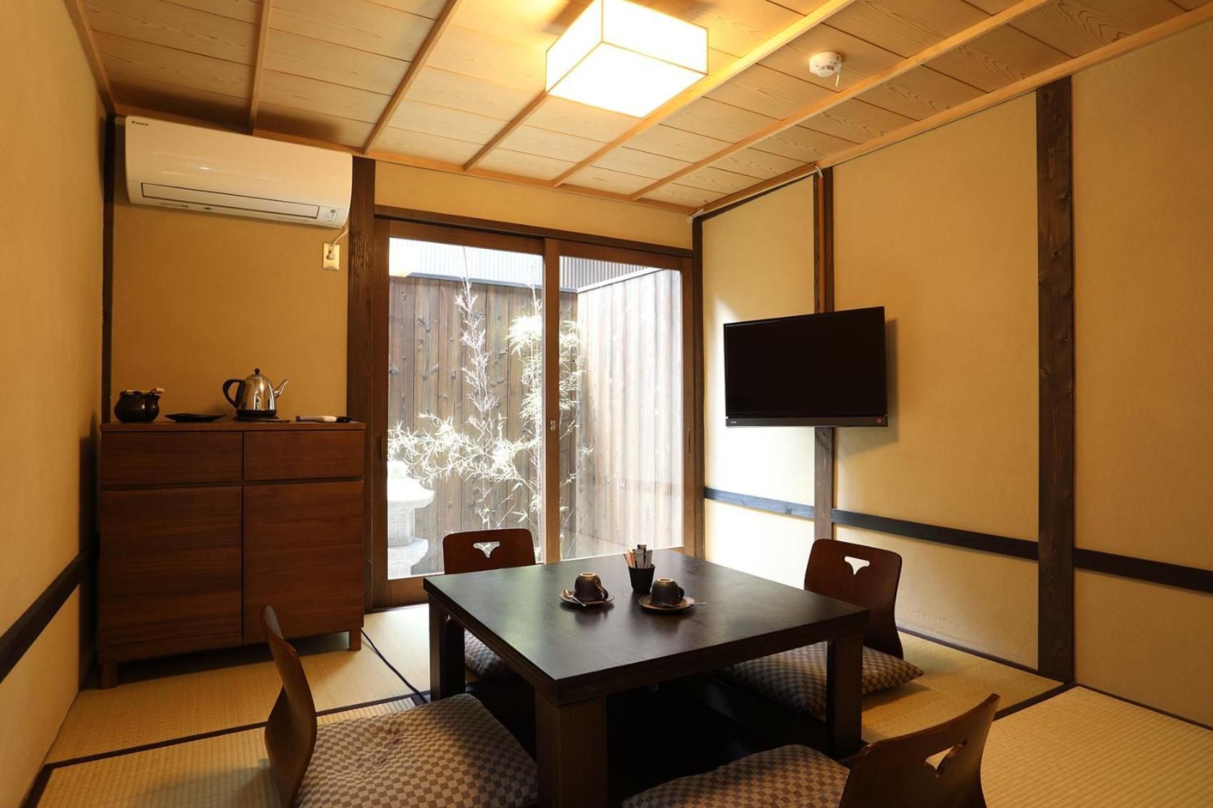 Japanese-Style Quadruple Room