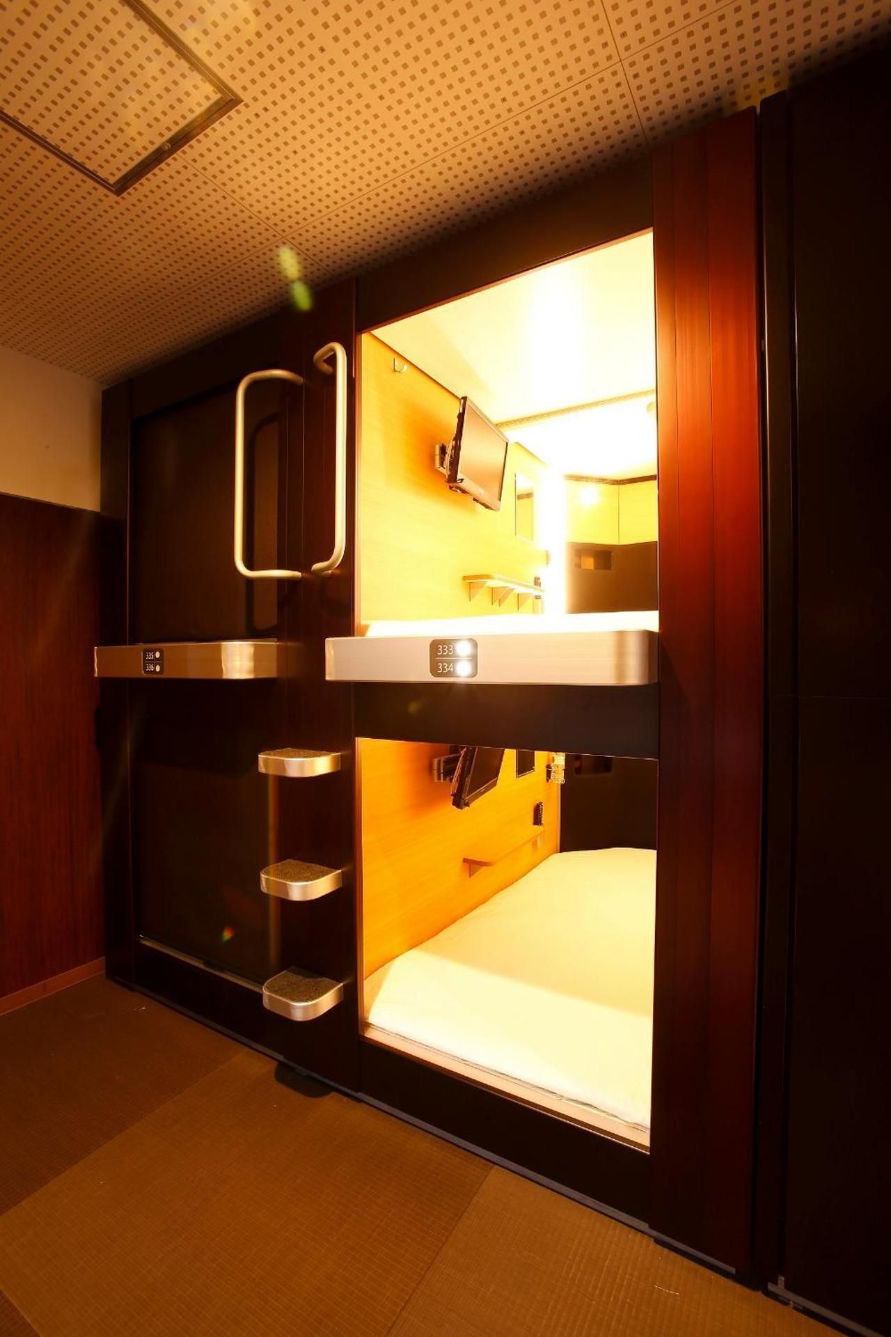 2 Adjoining Capsules - Sky Open-Air Bath Access Included, Male Only